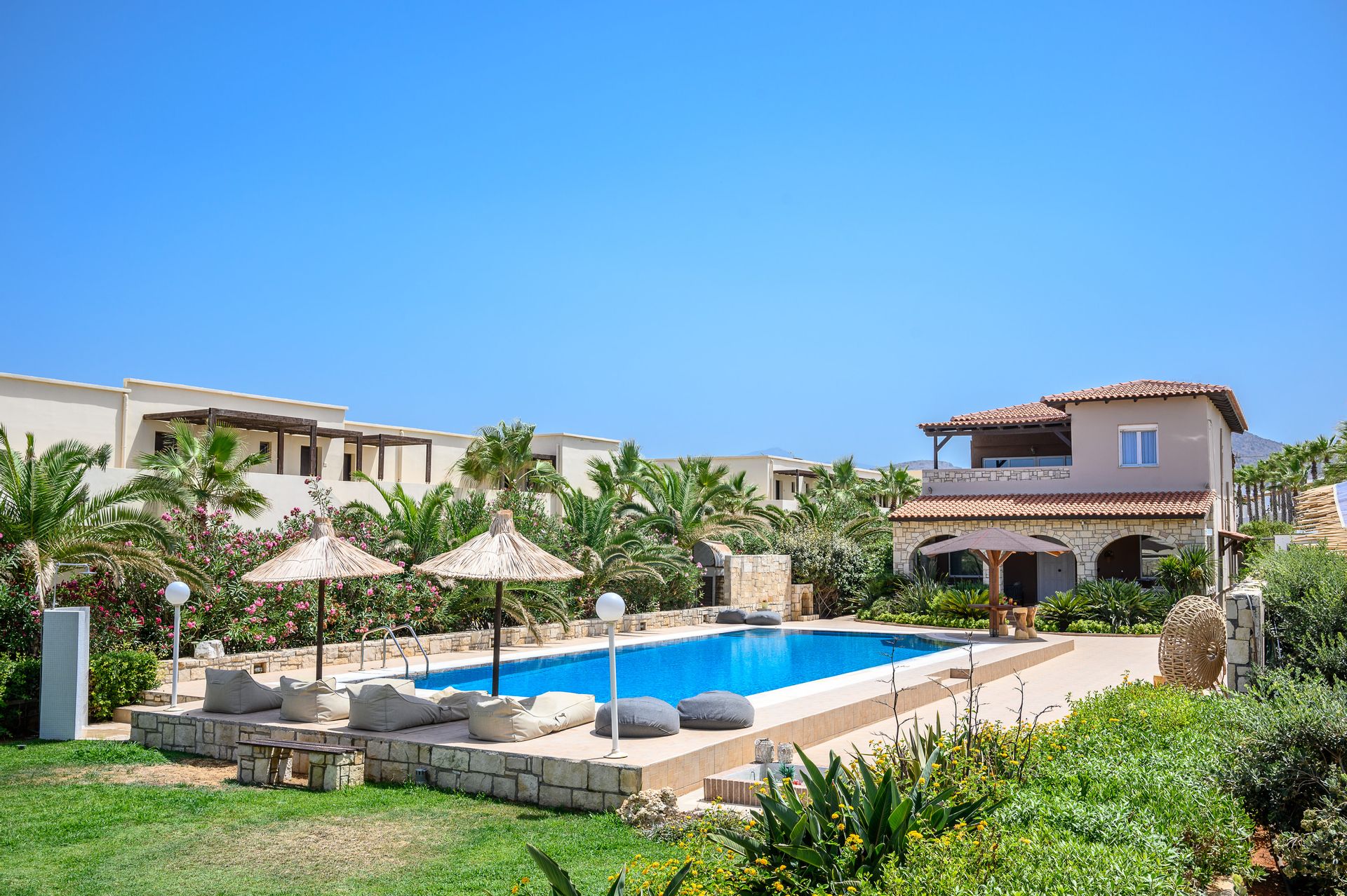 Grand Villa Maisonette Private Pool