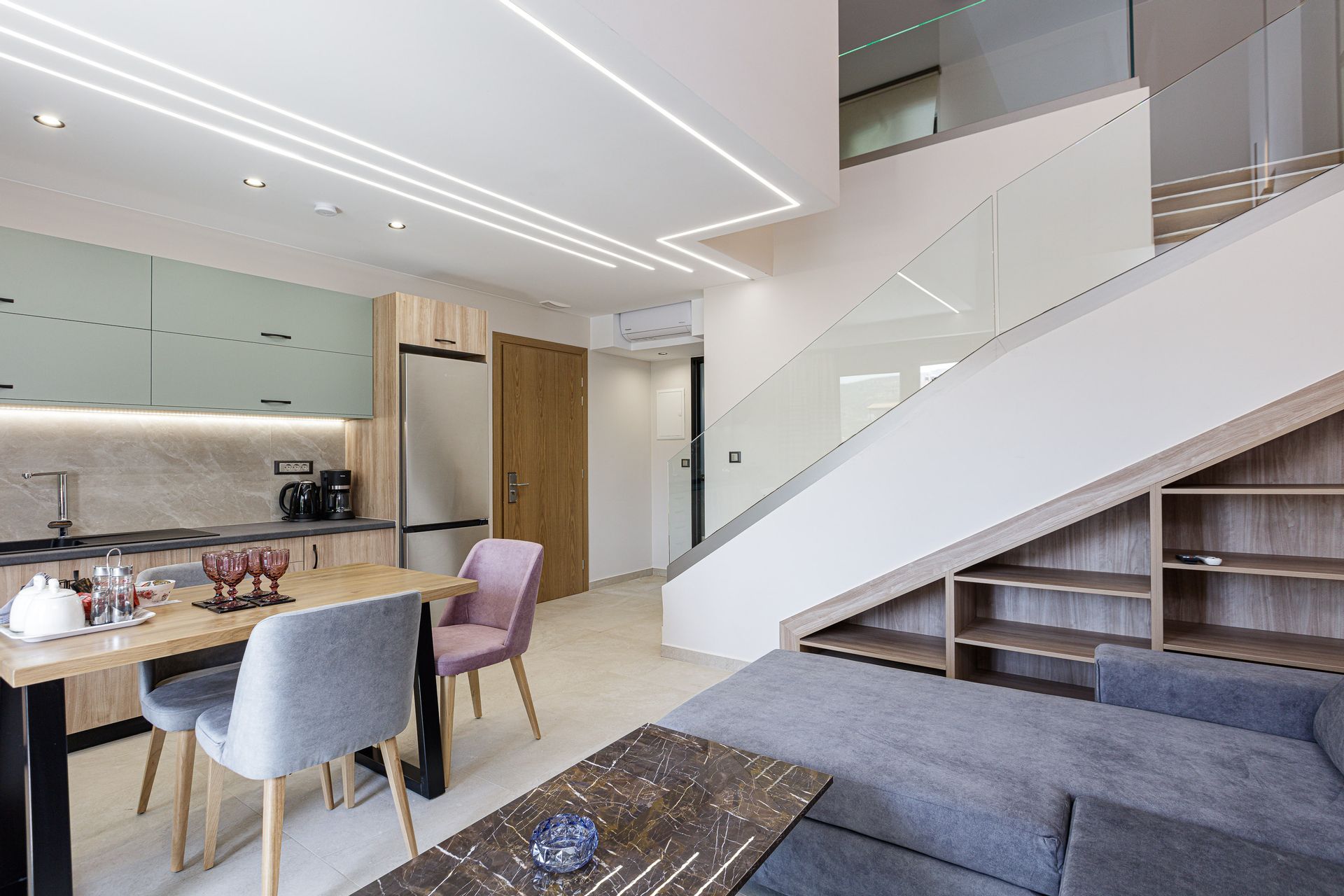 Two Bedroom Suite – Split Level