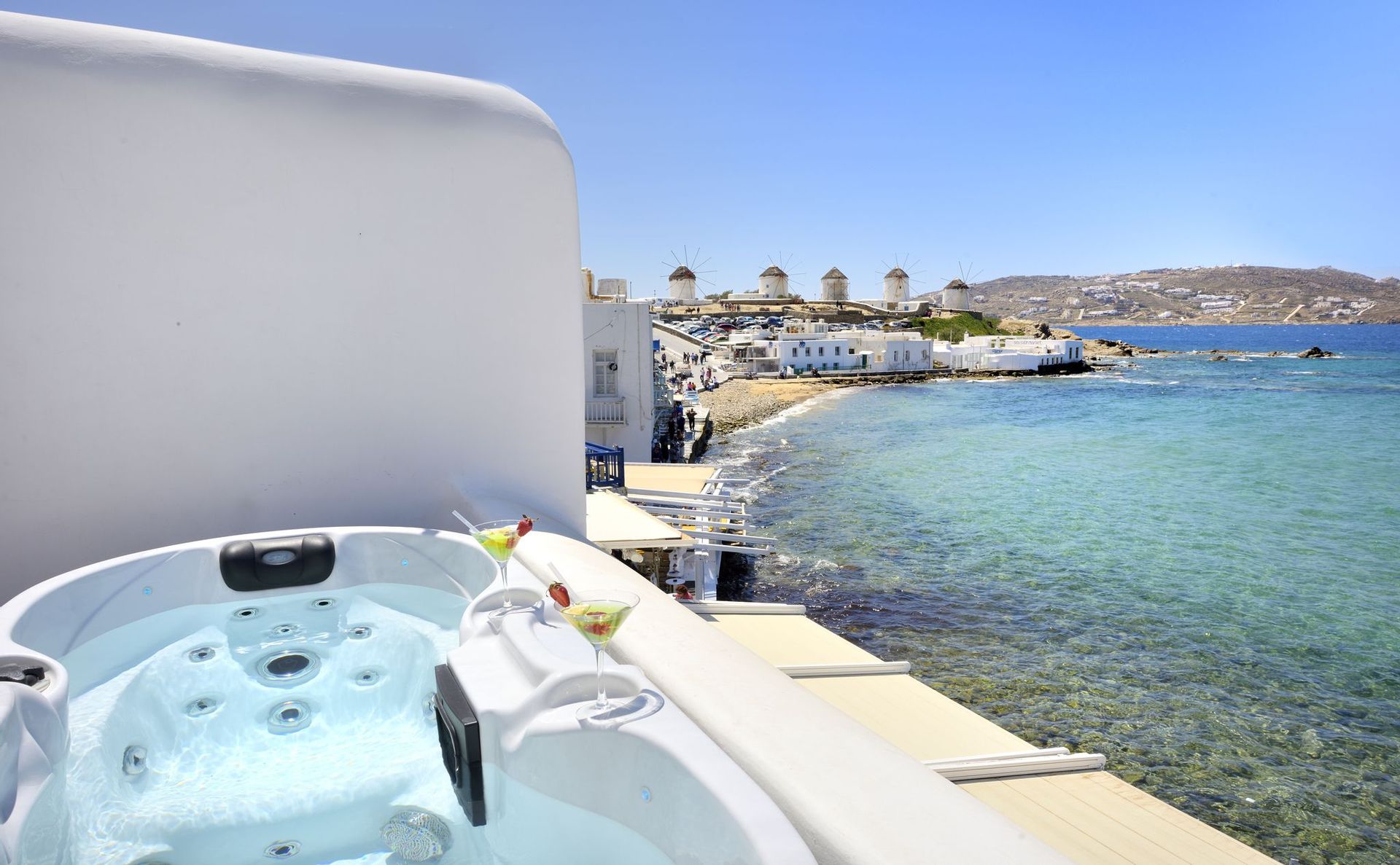 Little Venice Villa with Outdoor Jacuzzi