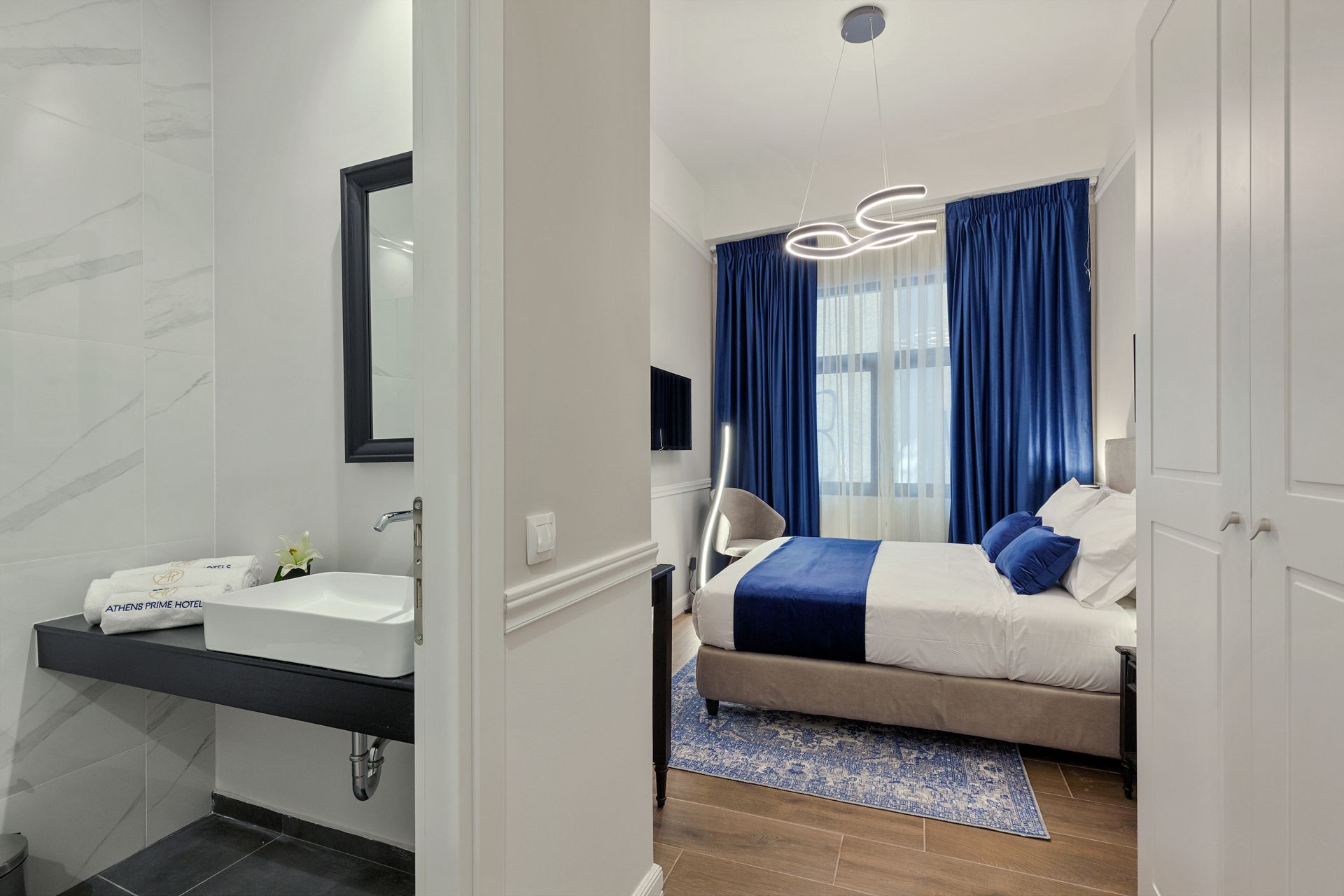 Economy room
