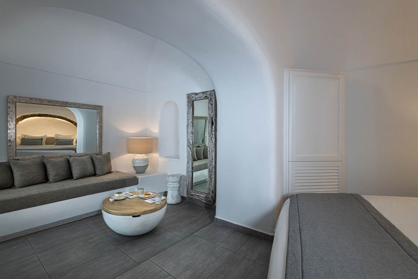 Aqua Luxury Suites Santorini - VILLA2 - 11