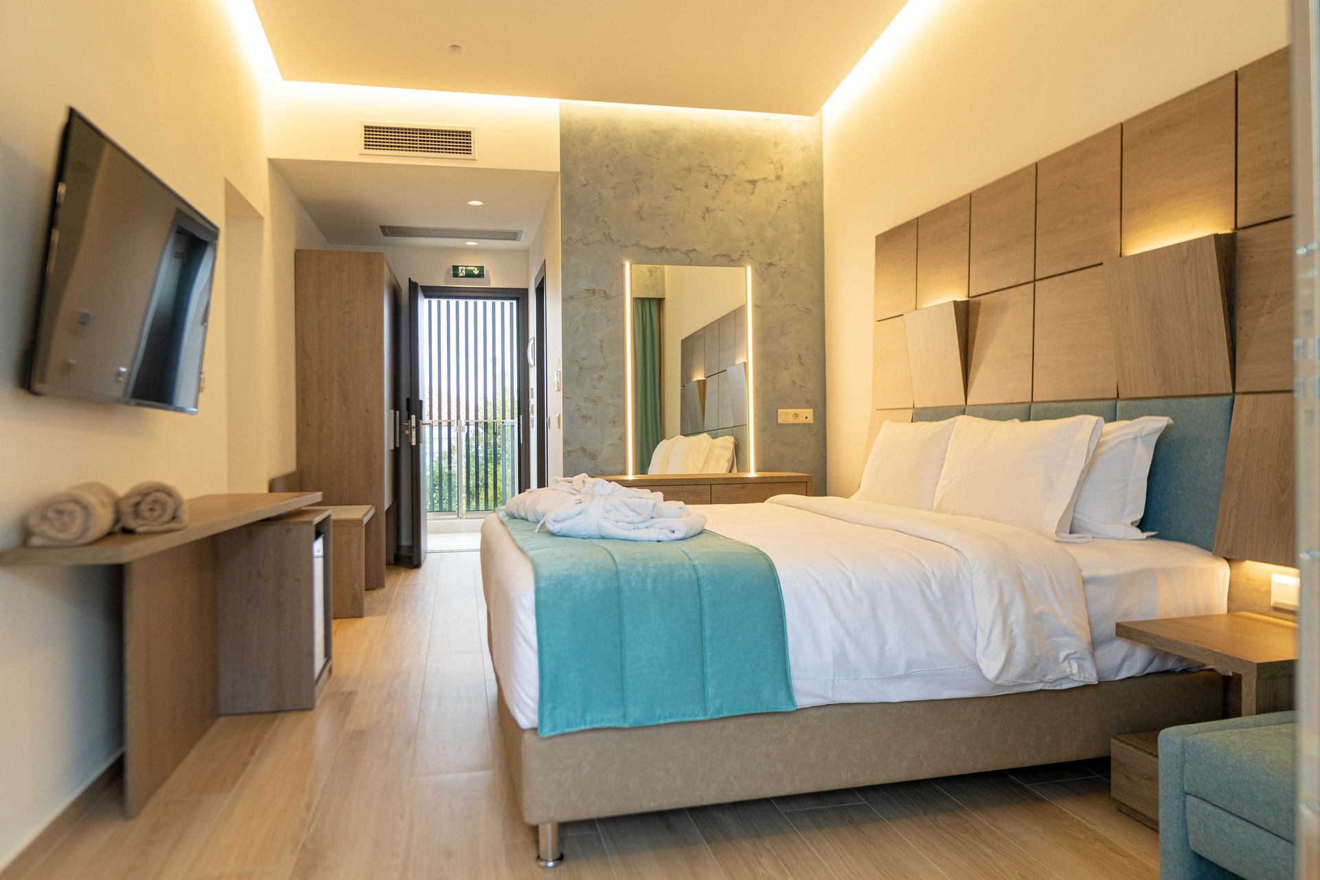 Deluxe Family Room