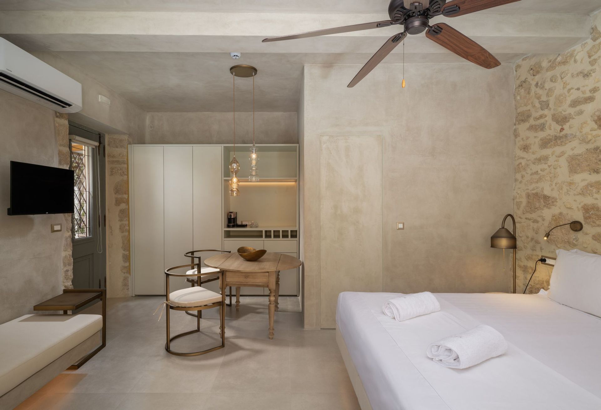 Inotropes Boutique Suites Heraklion - SPERMO - 4