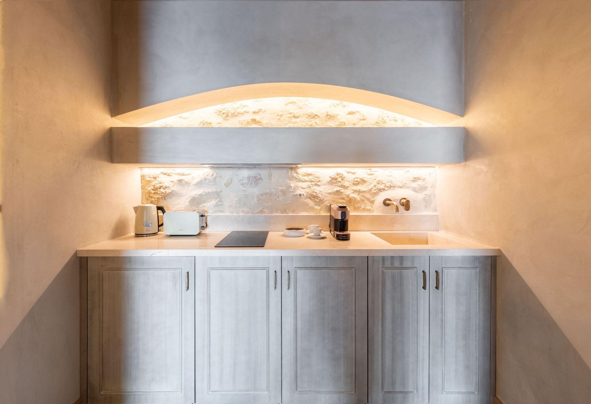 Inotropes Boutique Suites Heraklion - ELAIS - 6