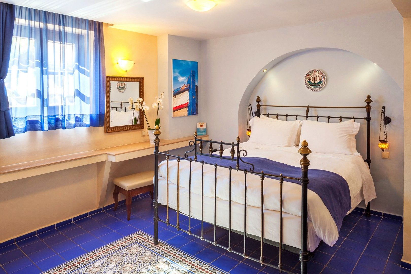 Superior Double Room “A Travel into the Light”