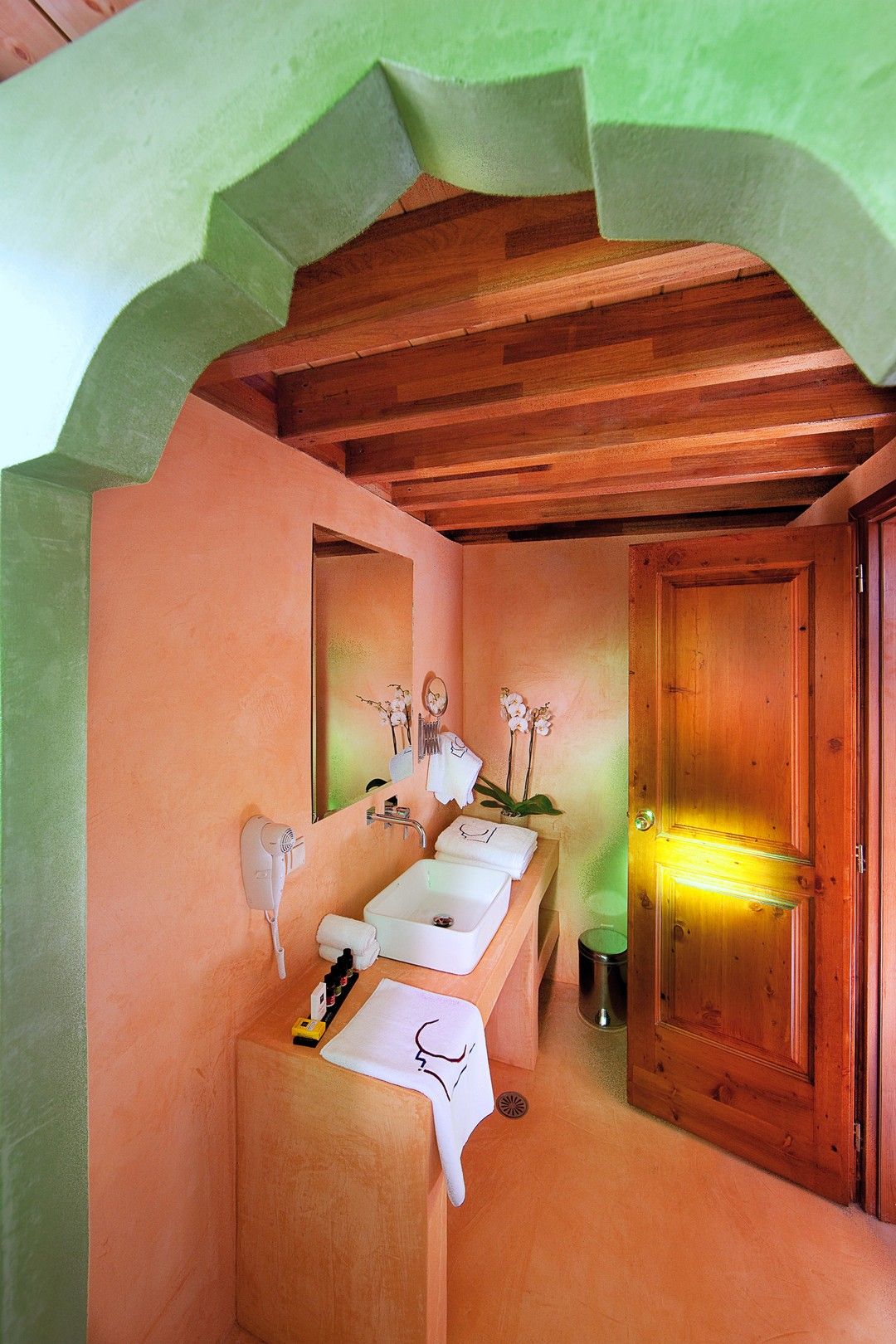 In Camera Art Boutique Hotel - SUPSUI - 9