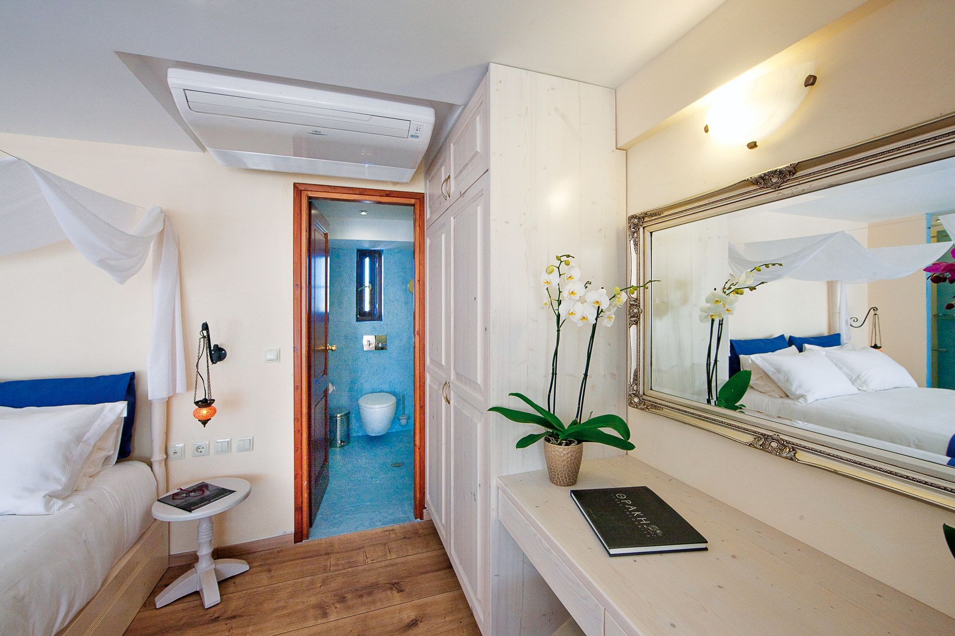 In Camera Art Boutique Hotel - DLXSTE - 3