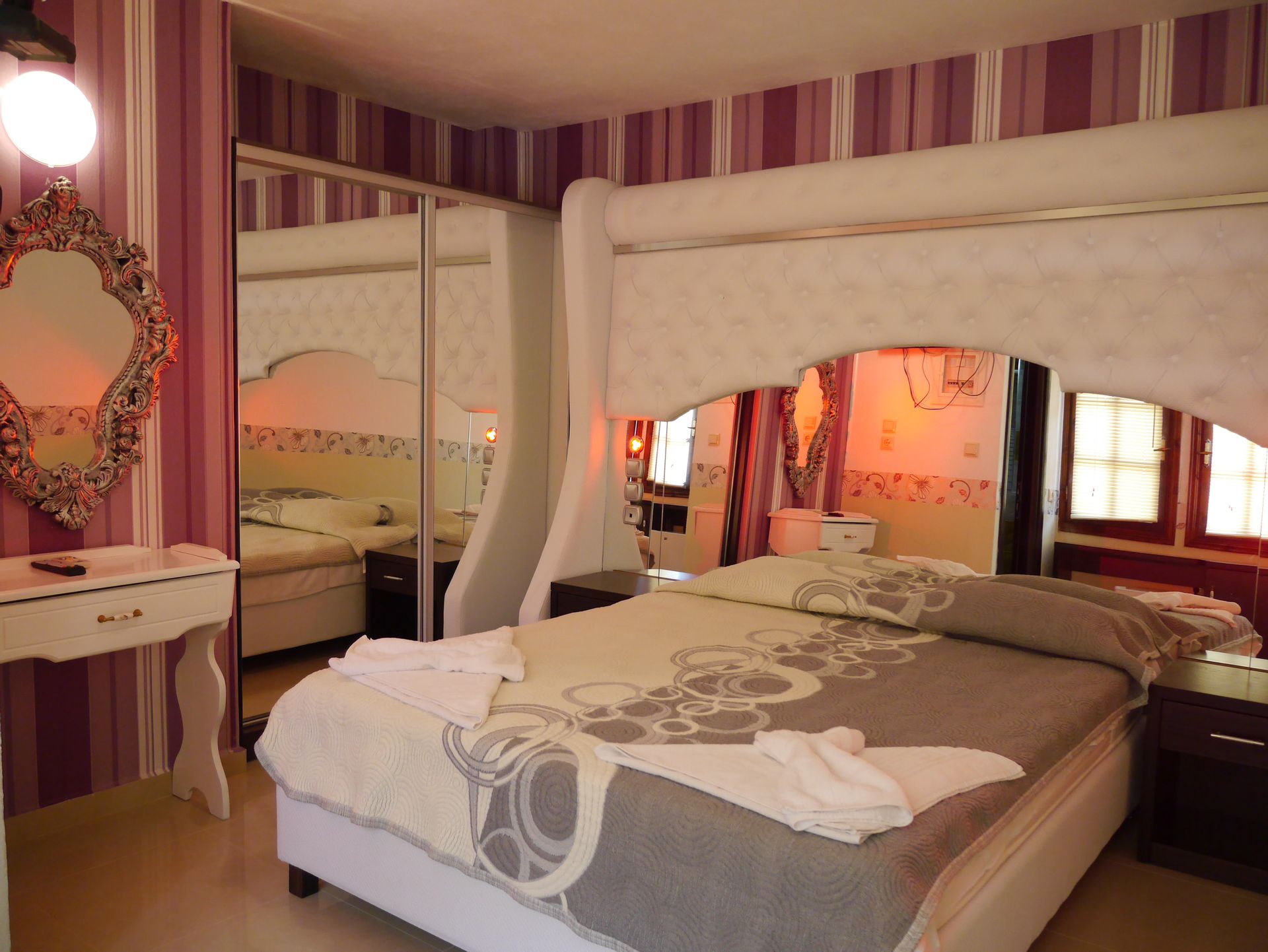 Standard Room with Garden View