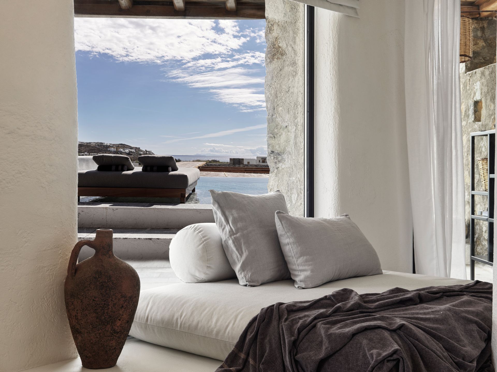 Nomad Suite Sea View with Private Pool & Yard