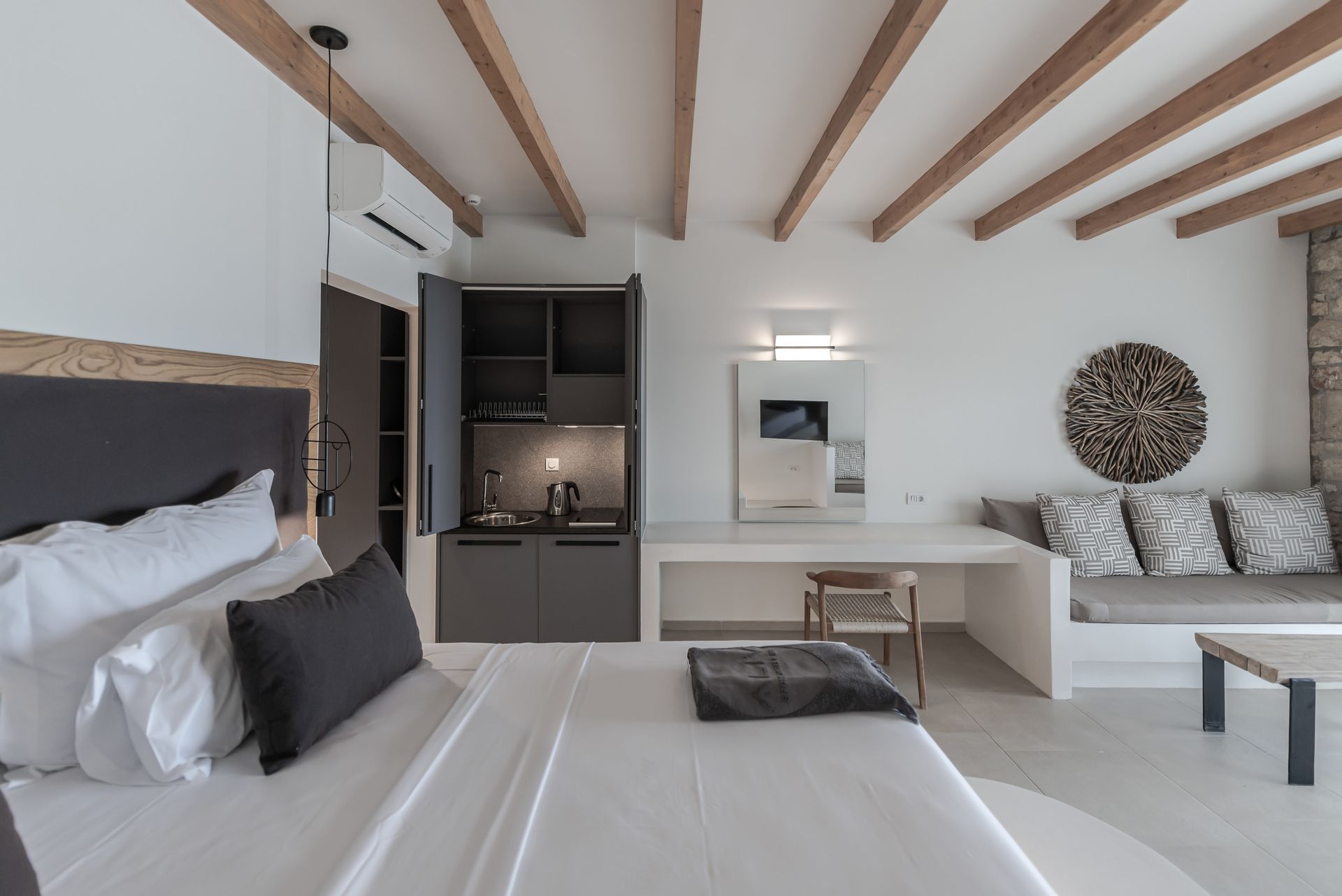 Aliv Stone Suites & Spa Zakynthos - SIGN - 13