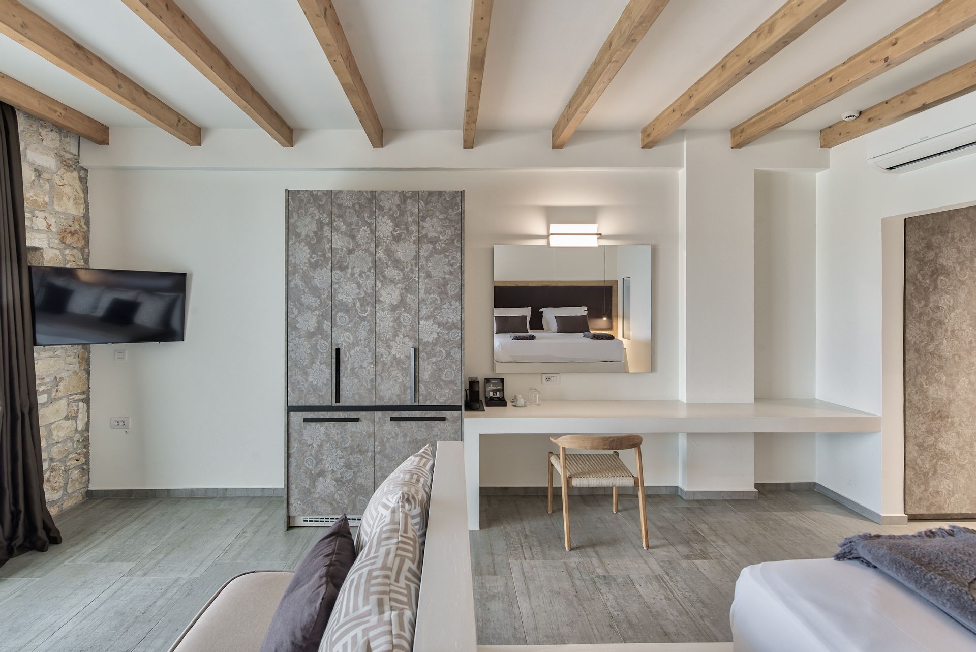 Aliv Stone Suites & Spa Zakynthos - SIGN - 18