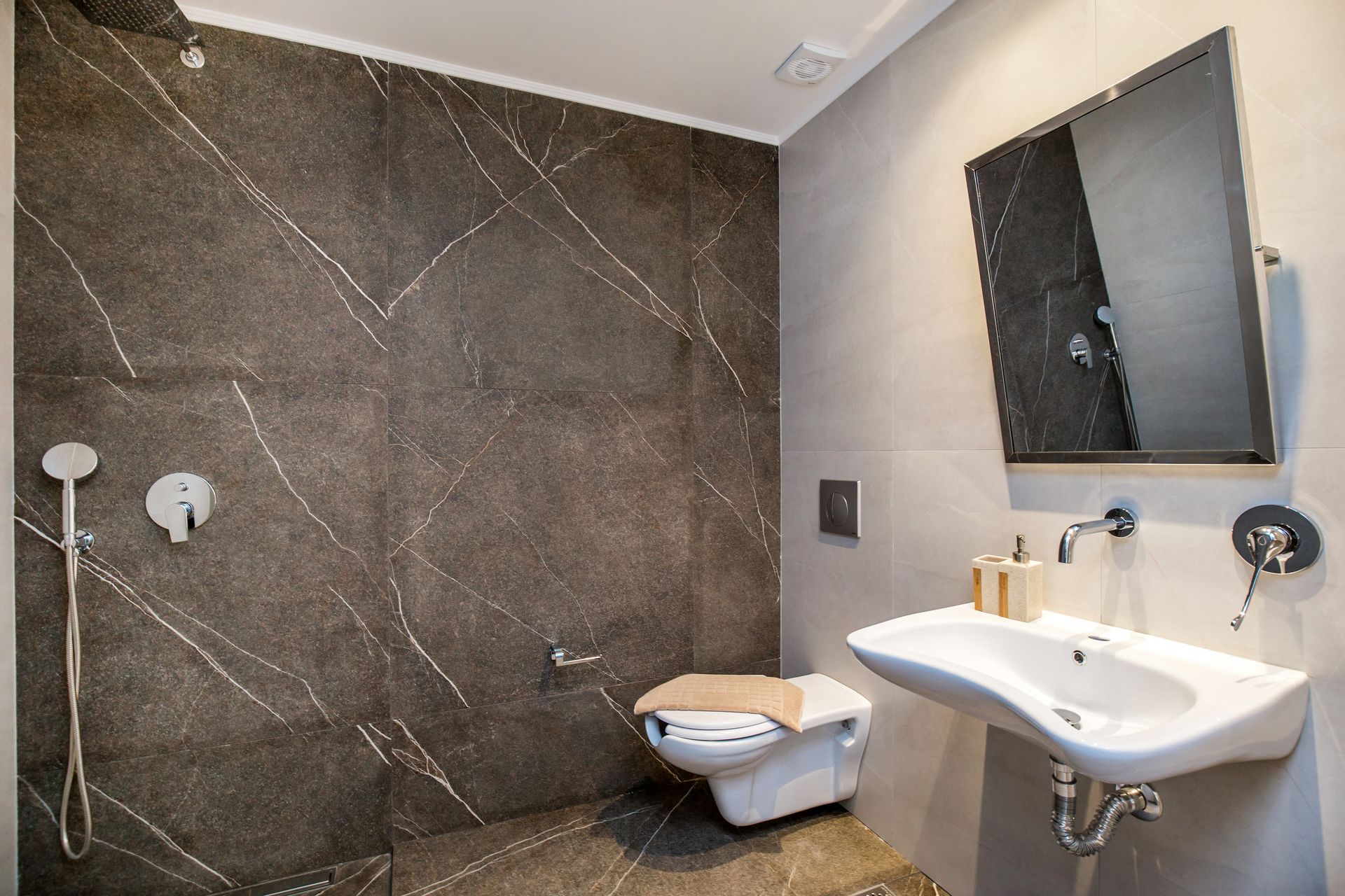 Epicentrum Suites & Villa Oasis - DISABL - 5