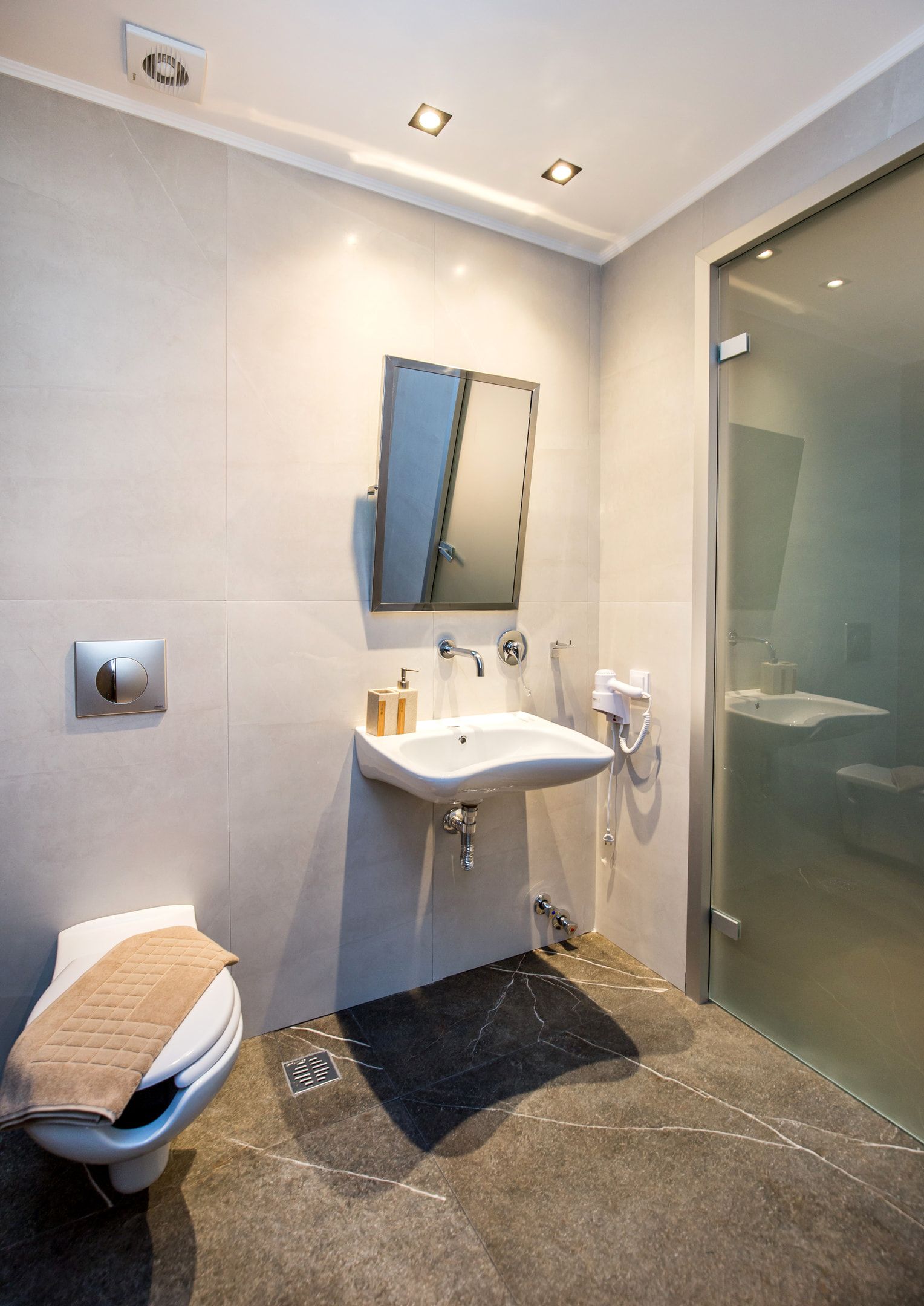 Epicentrum Suites & Villa Oasis - DISABL - 6