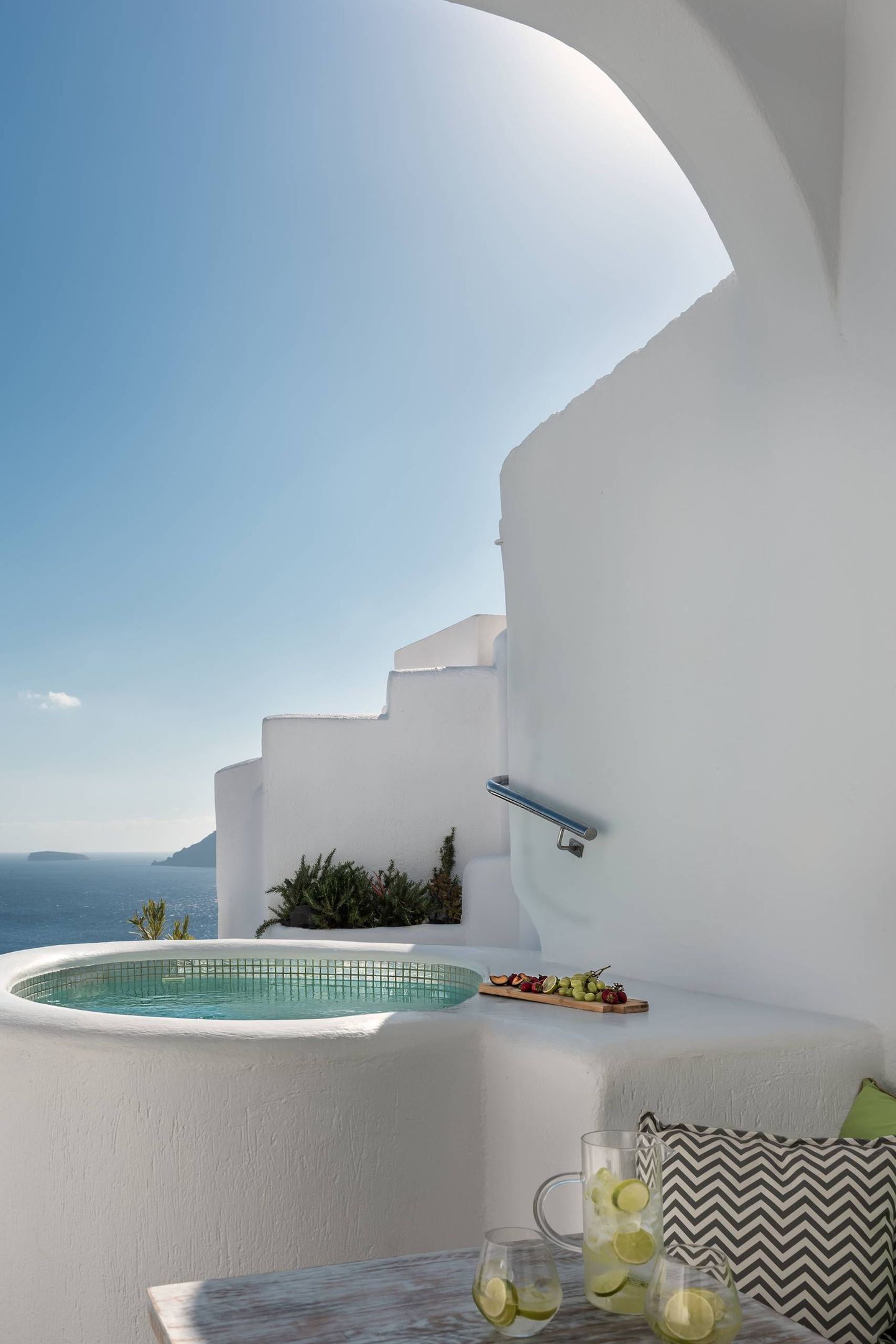 La Perla Villas & Suites - HONVIL - 8