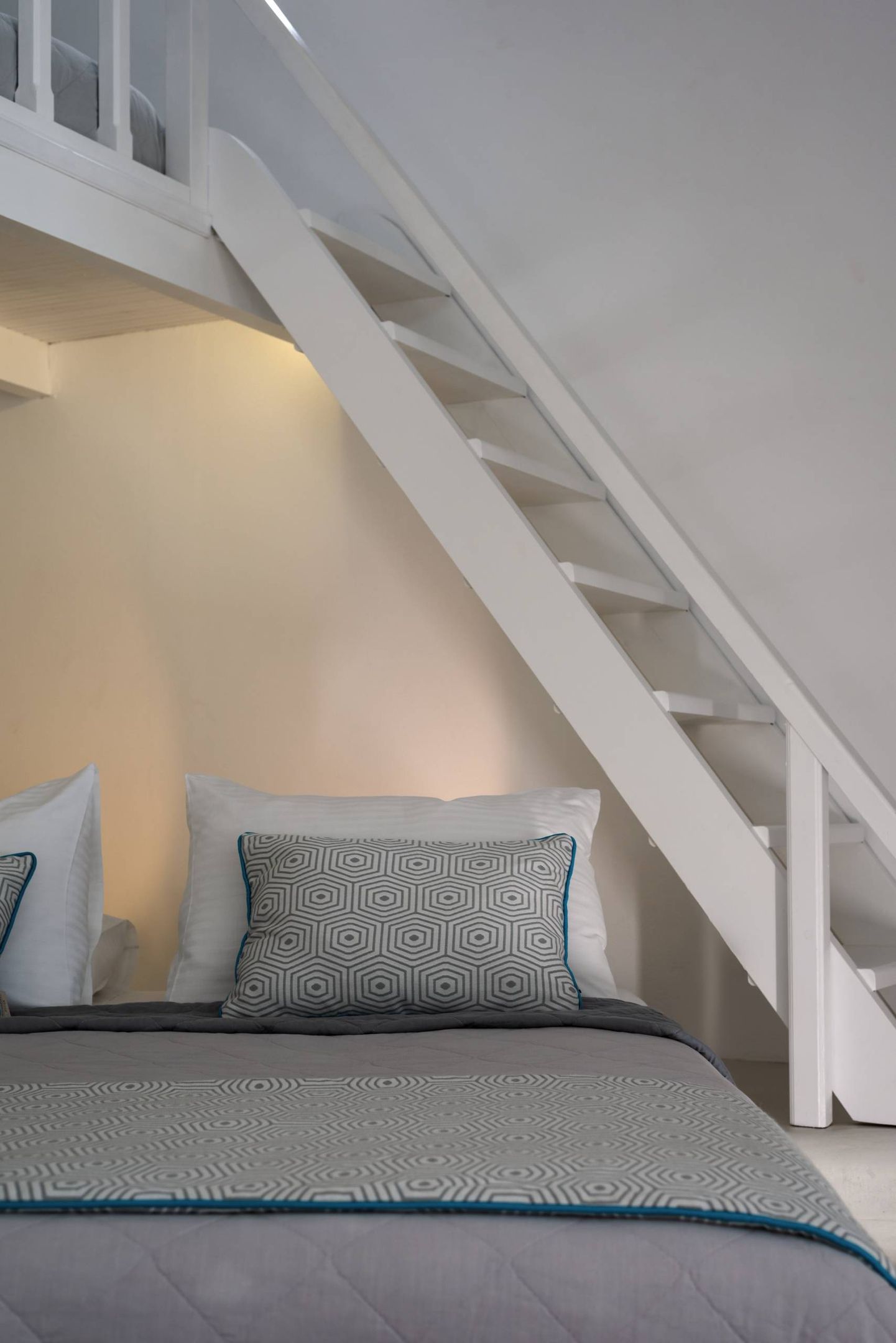 La Perla Villas & Suites - JRS - 21