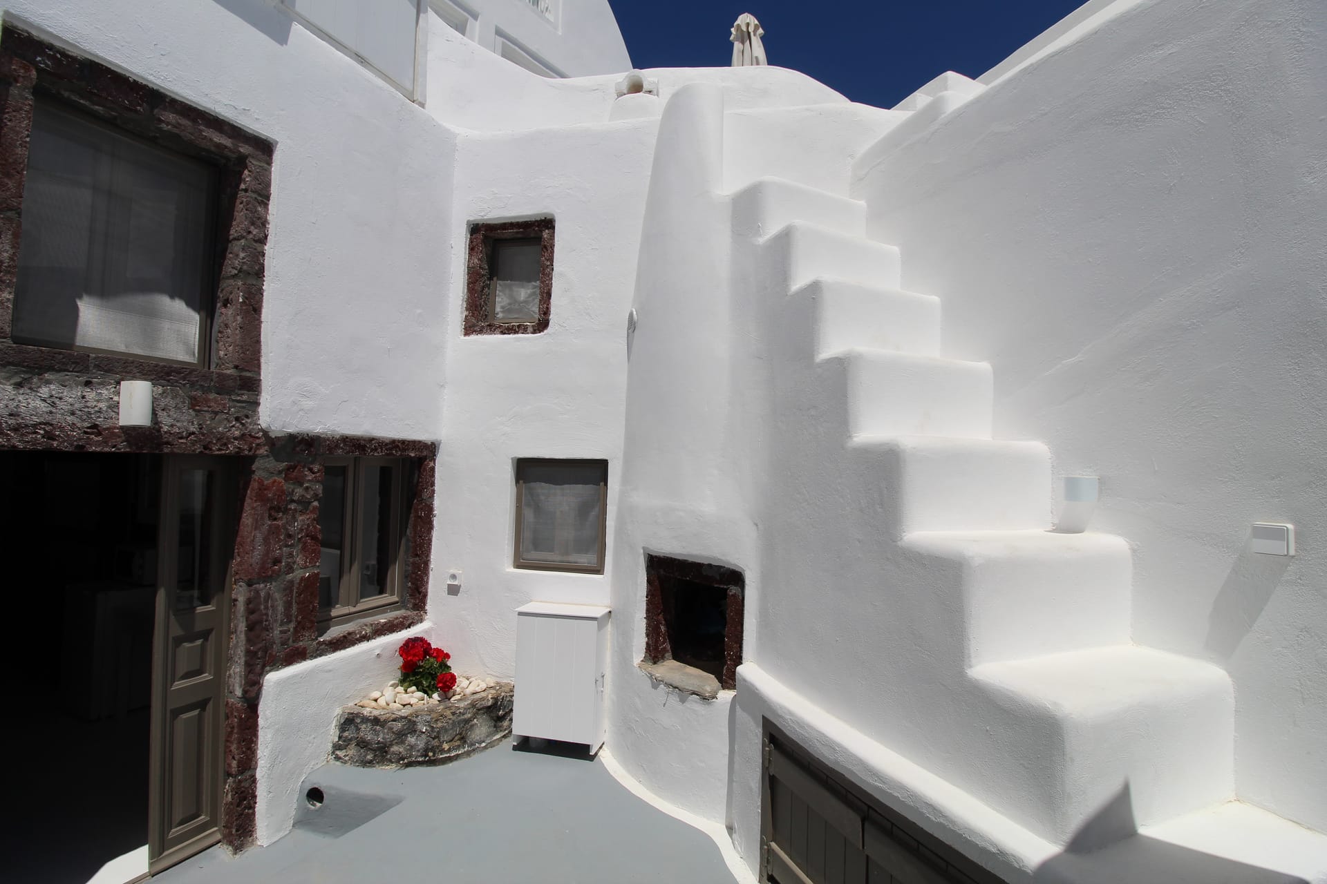 Astrea Suites Santorini - OSTRIA - 12