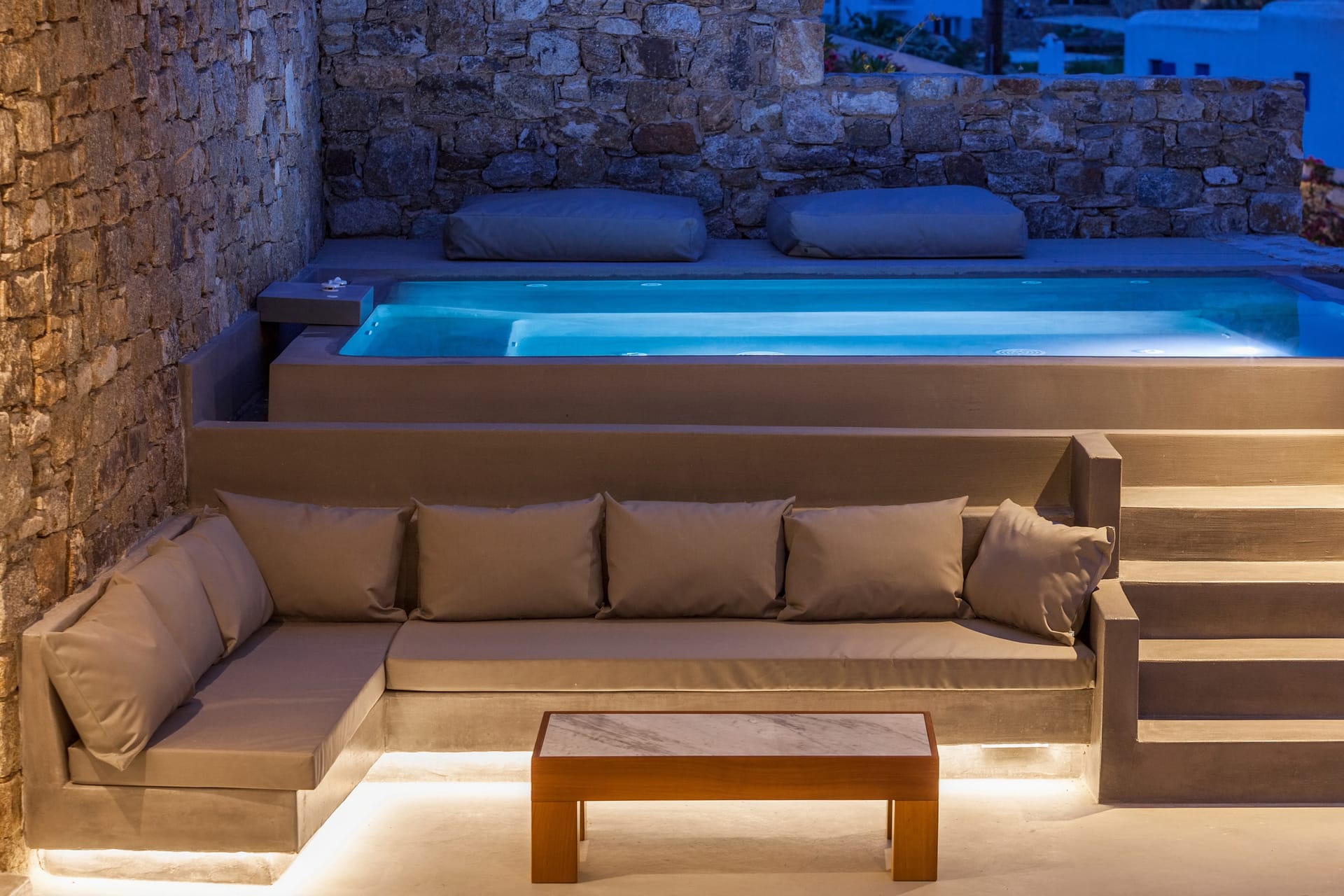 Anarina Exclusive Suites | Elia Beach