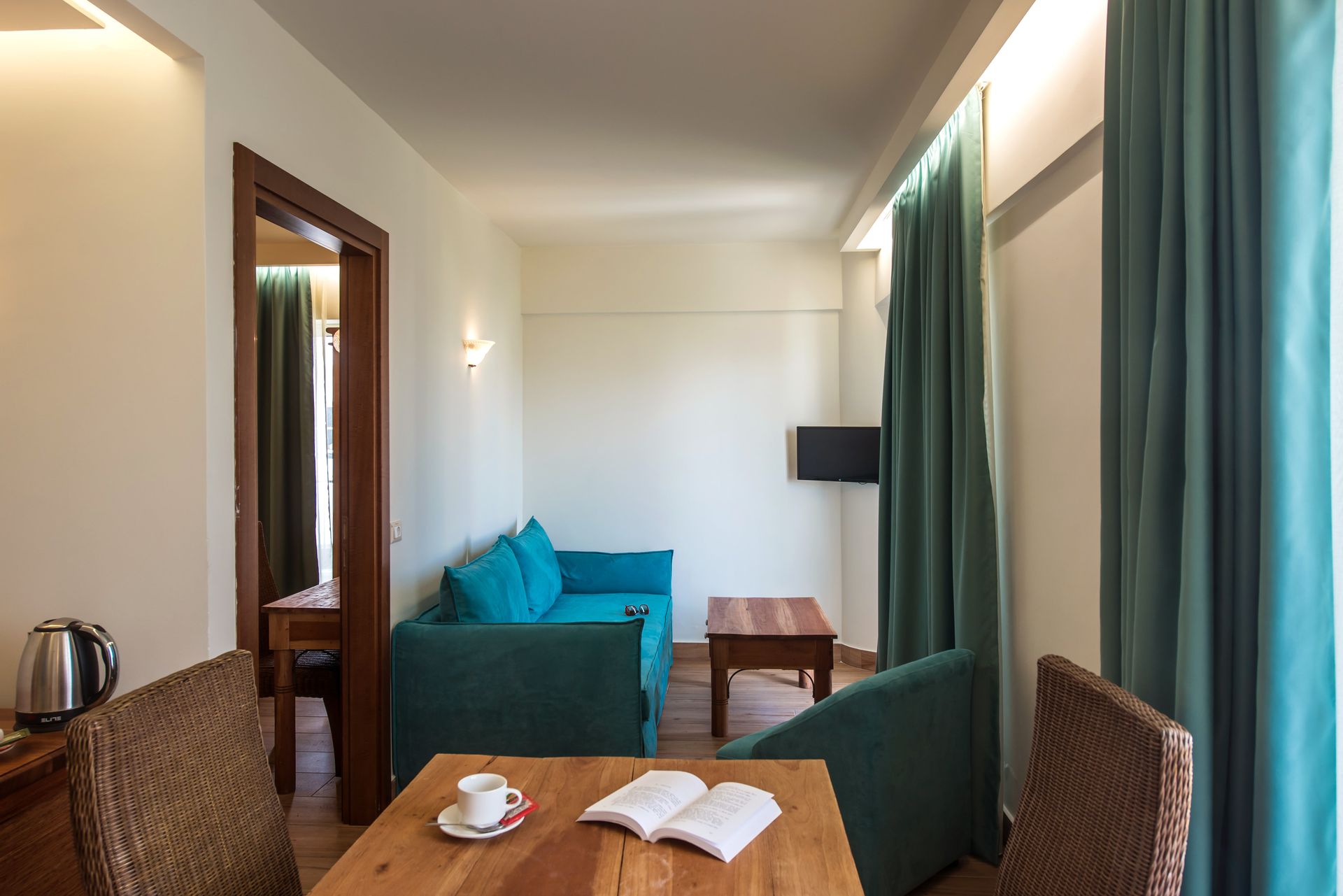 Anesis Blue Hotel - EXESUI - 3