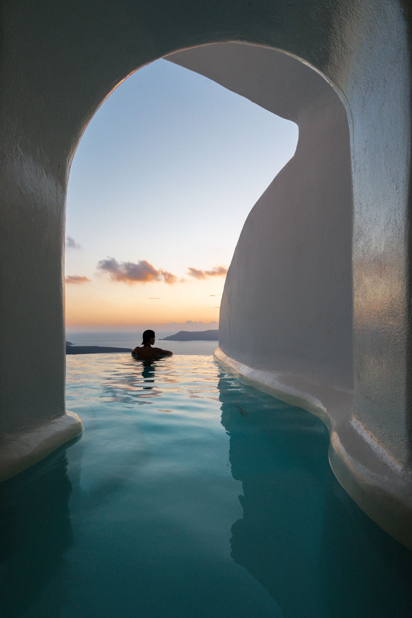 Infinity Pool Villa – Private Caldera Sea Sunset view