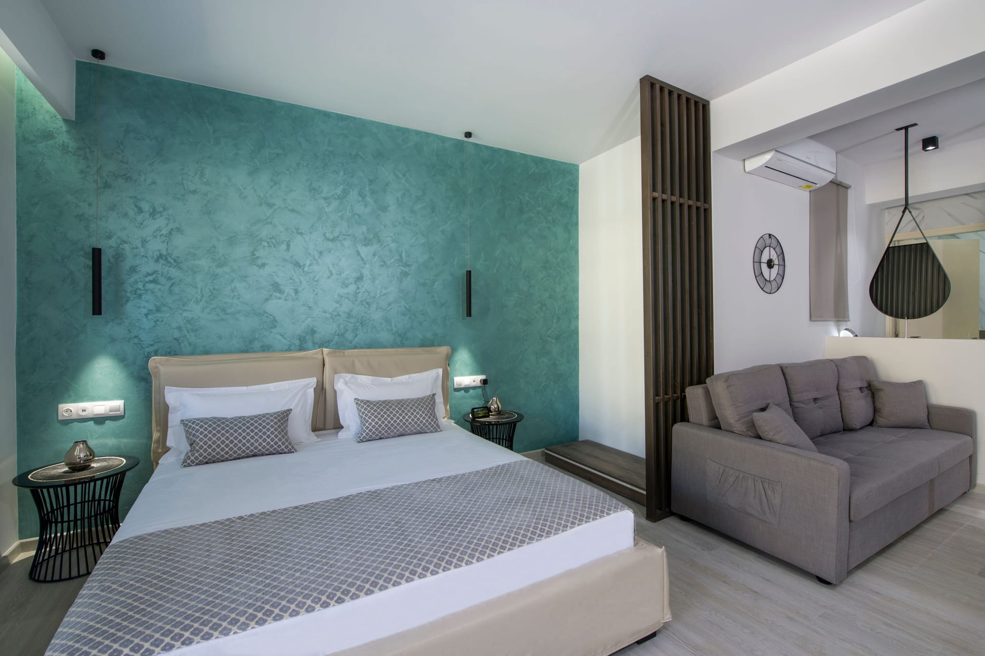 xSuites - NEFELI - 6