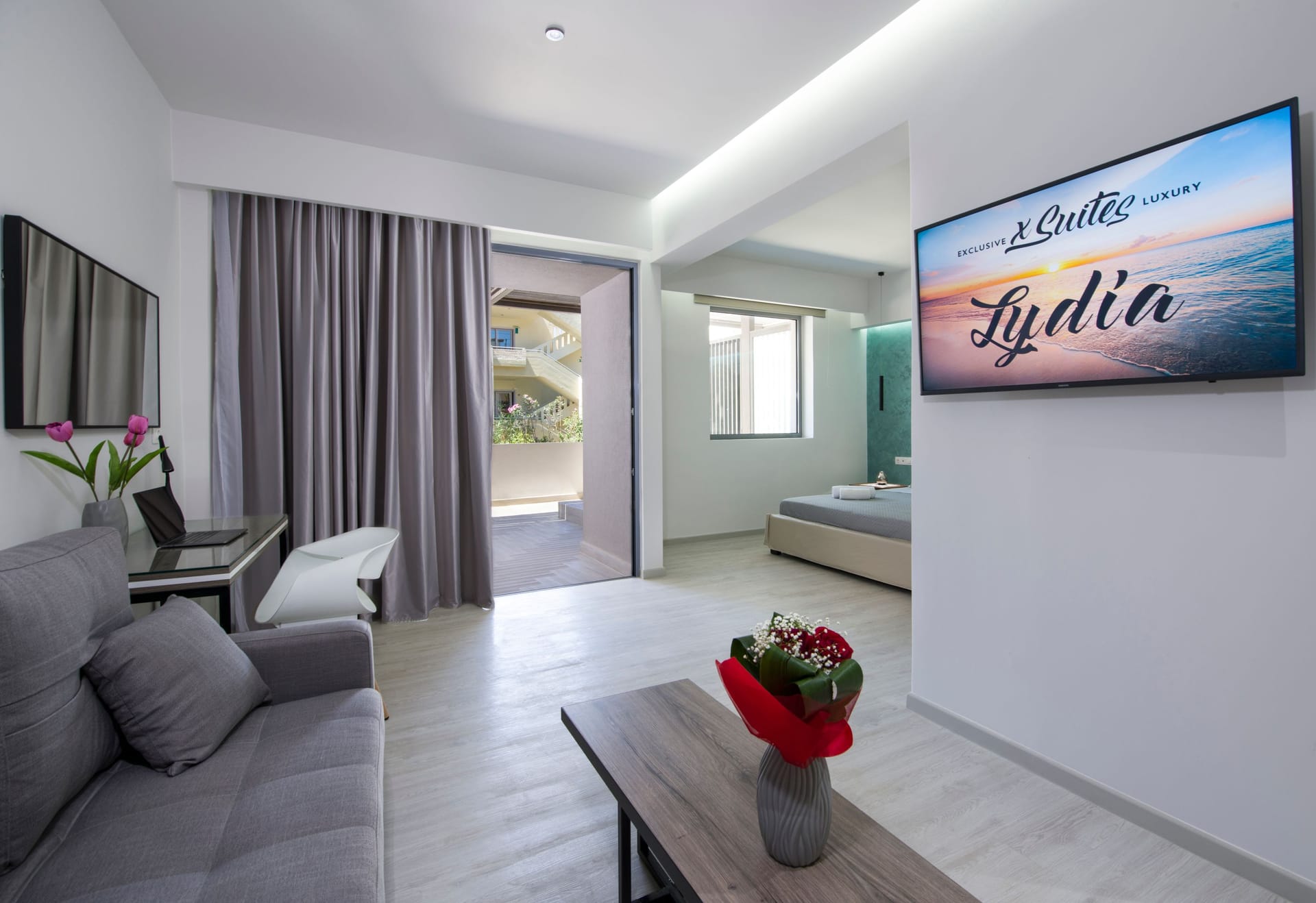 Lydia Suite