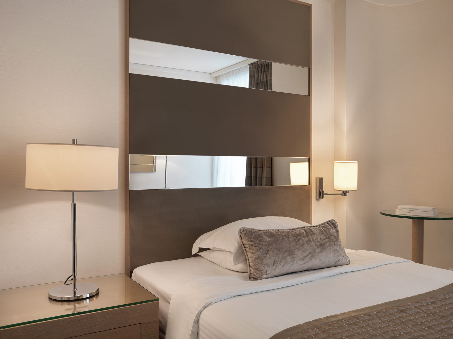 Superior Single Room City View
