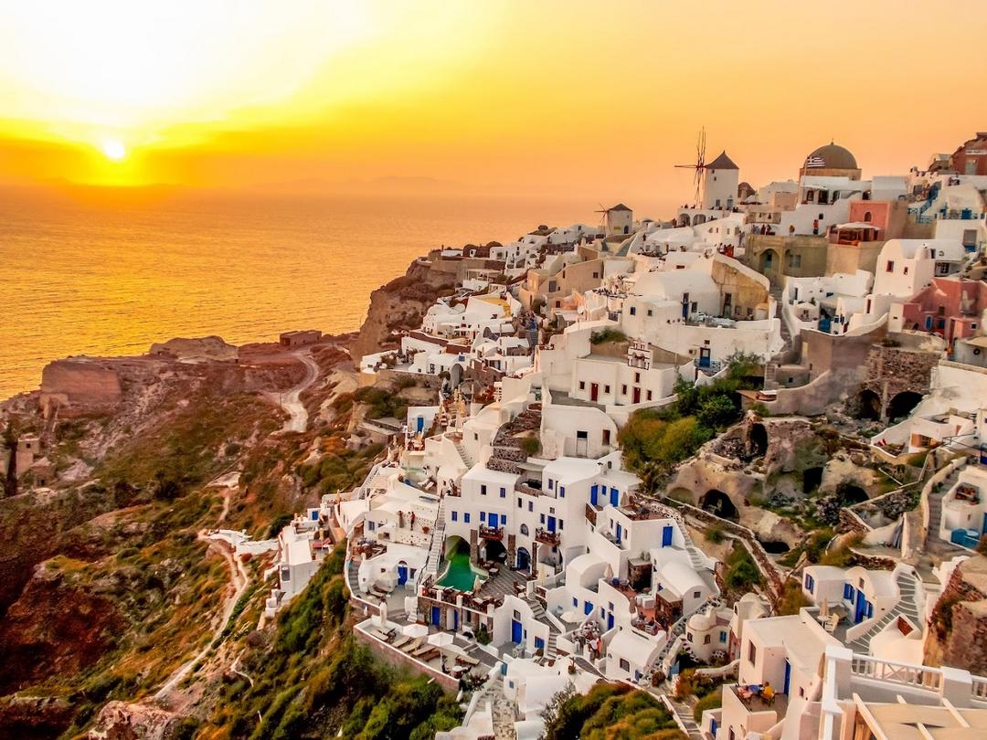 Oia, Santorini, Greece