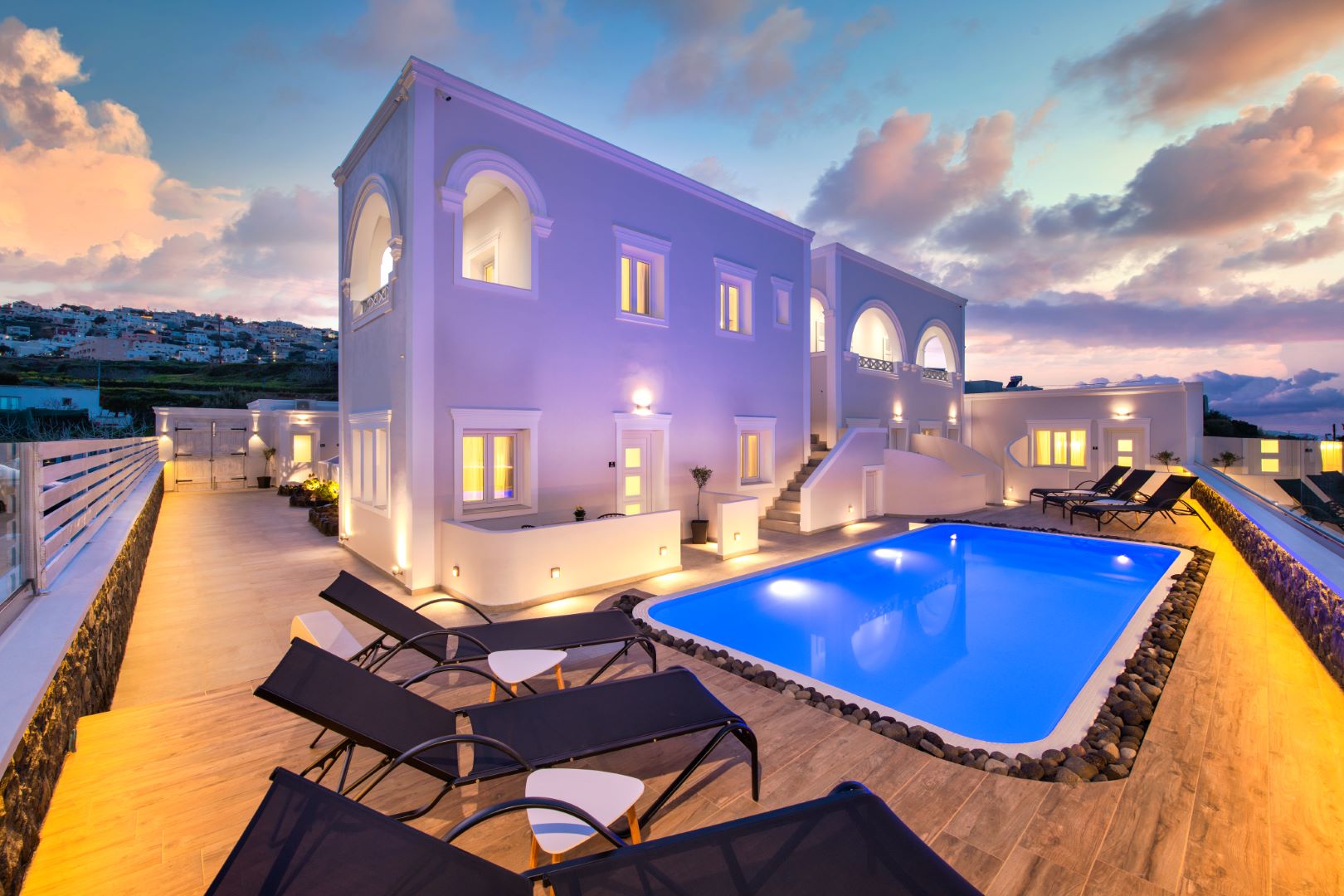 Abasa Suites Santorini