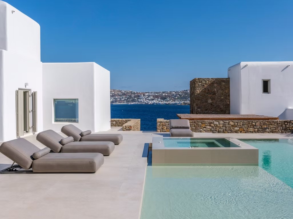 Myconian Platinum Villas