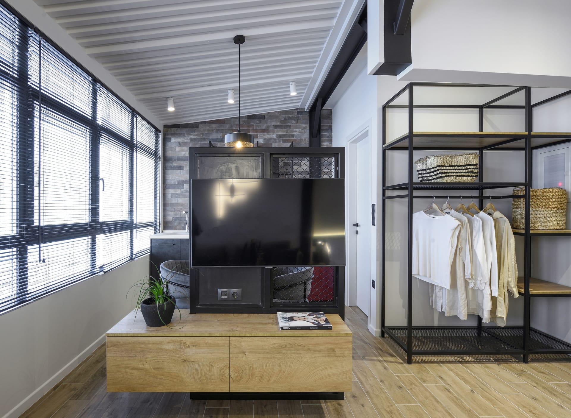 Olvios Luxury Suites & Lofts - SYNTH - 10