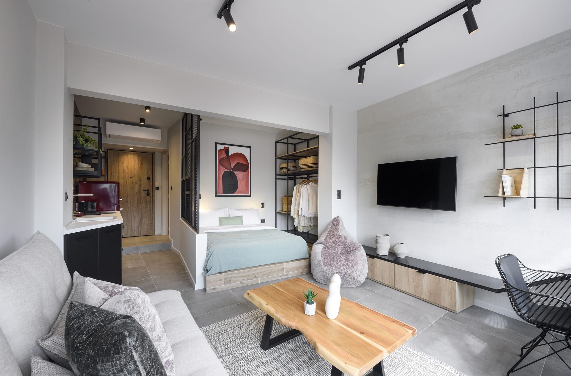 Olvios Luxury Suites & Lofts - HORIZ - 5