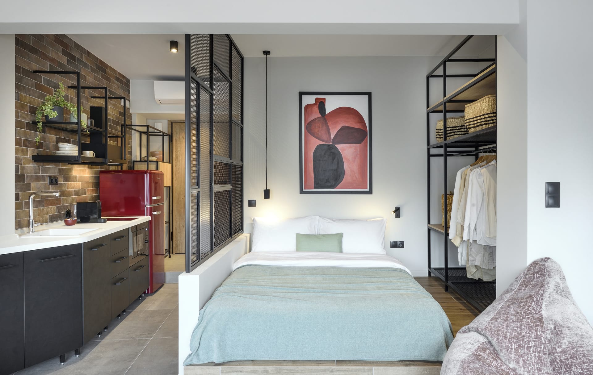 Olvios Luxury Suites & Lofts - HORIZ - 9
