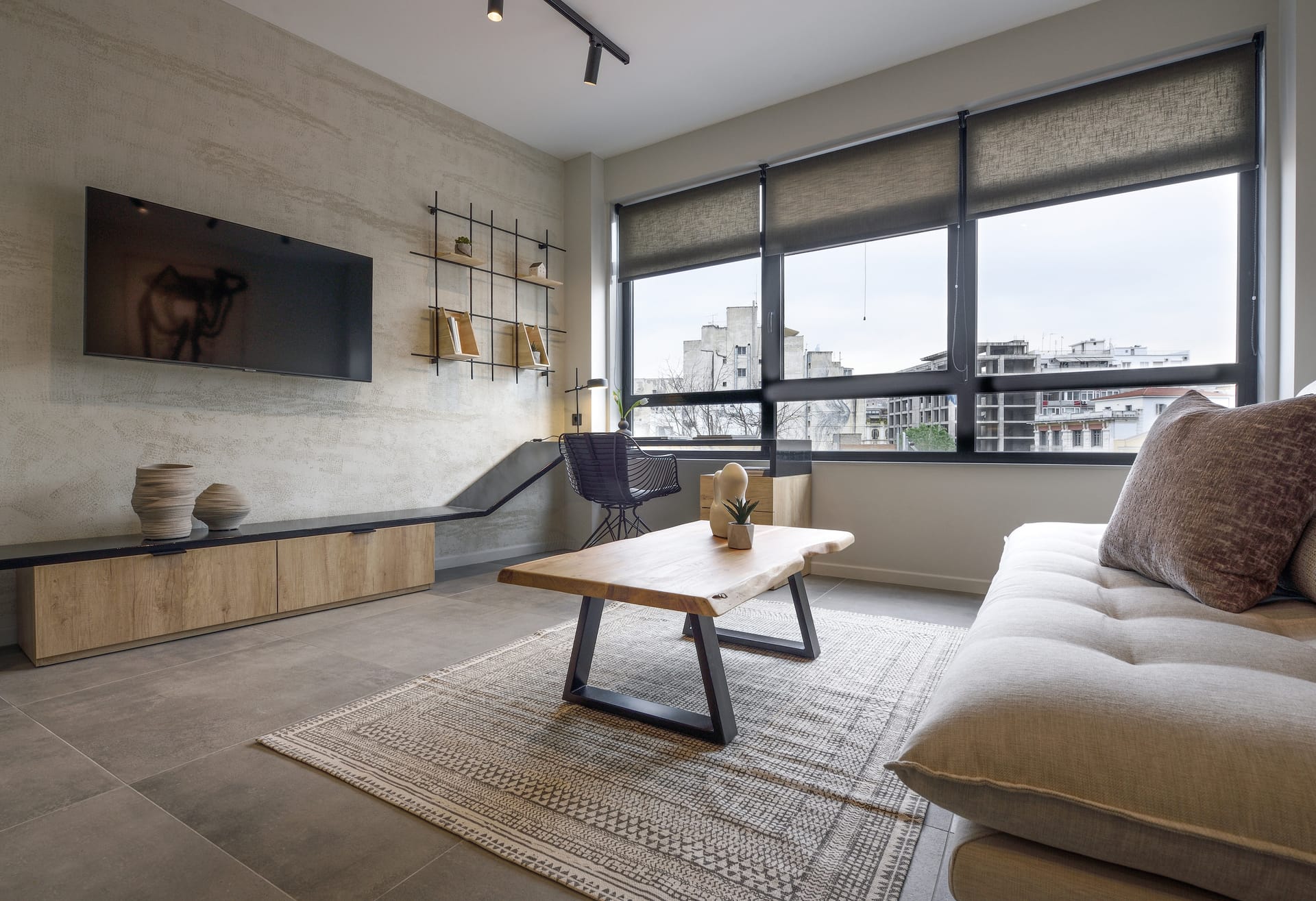 Olvios Luxury Suites & Lofts - HORIZ - 16