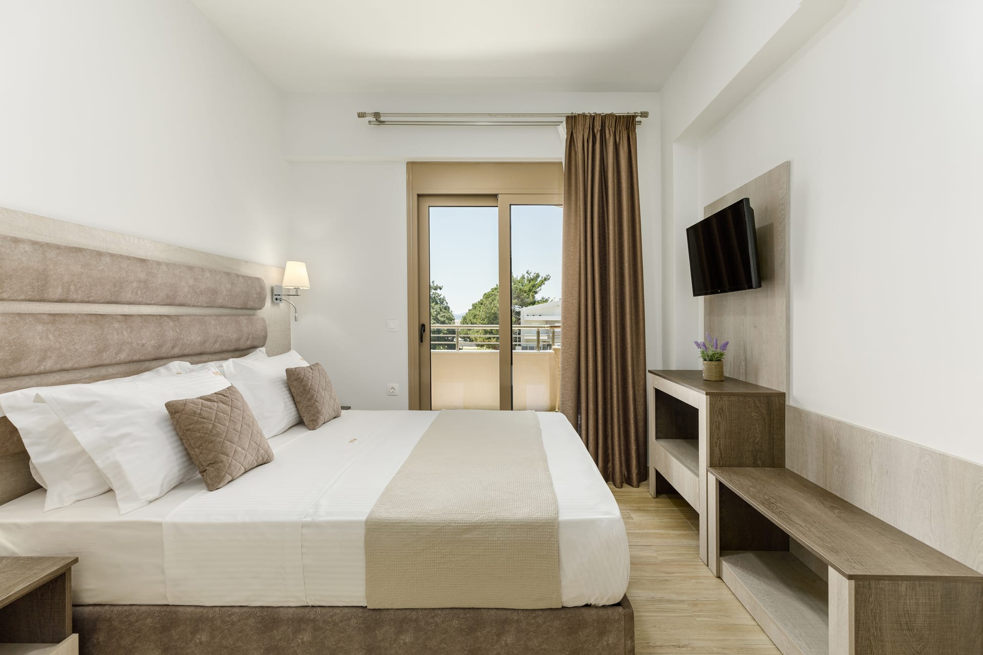 Aria Garden Suites - 2BEDLU - 6