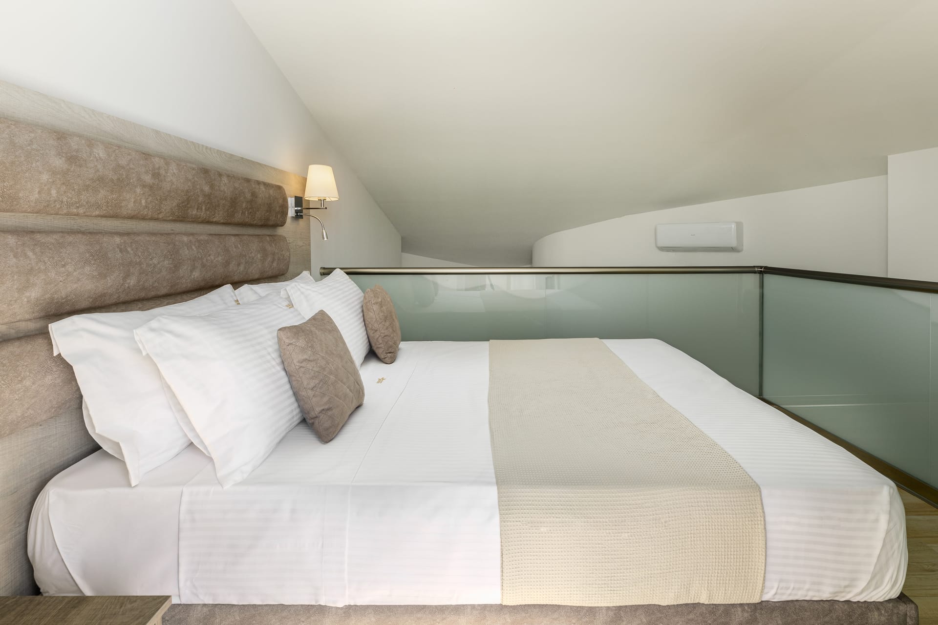 Aria Garden Suites - 2BEDLU - 8