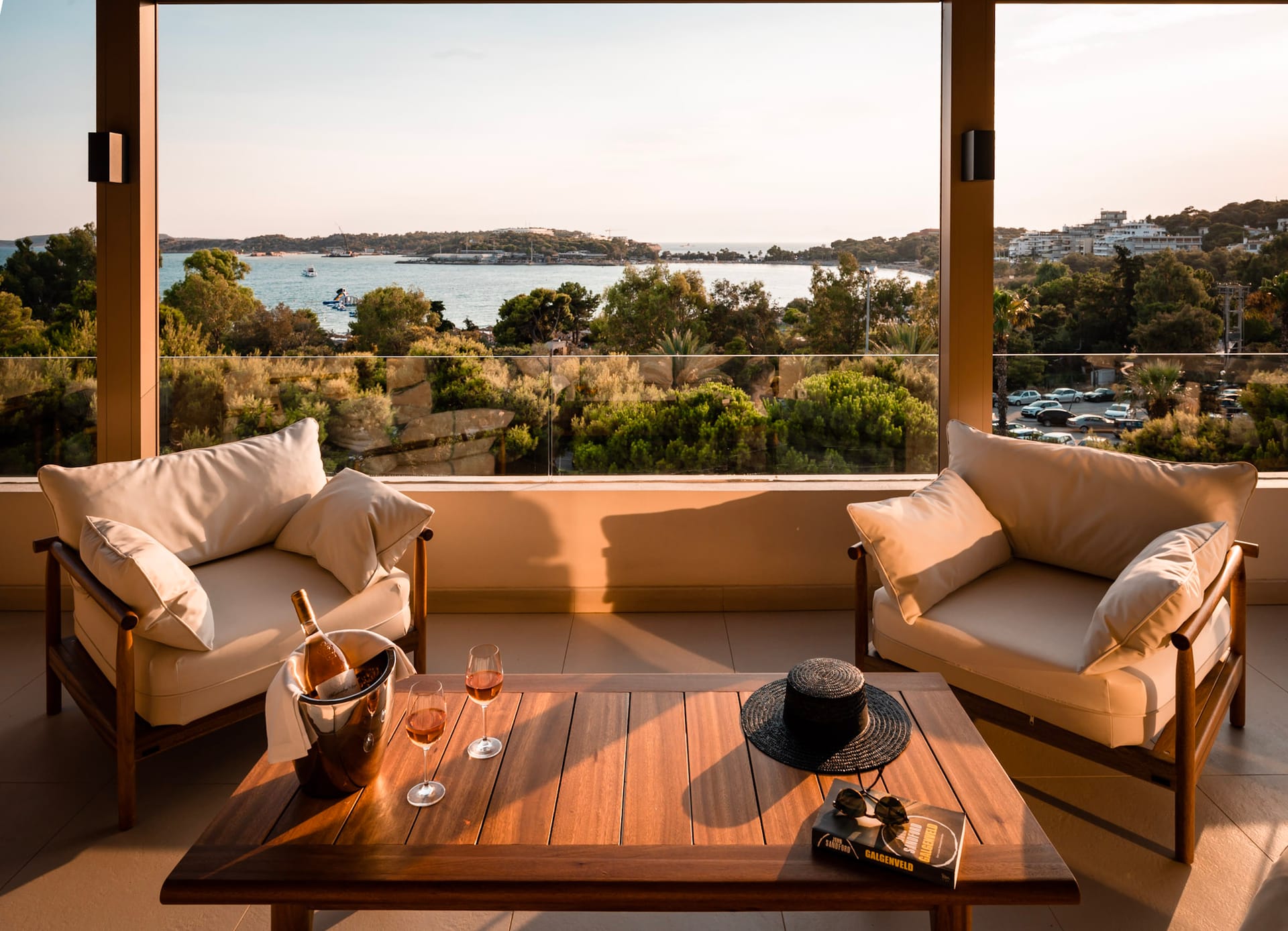 Grand Roof Top Penthouse Suite