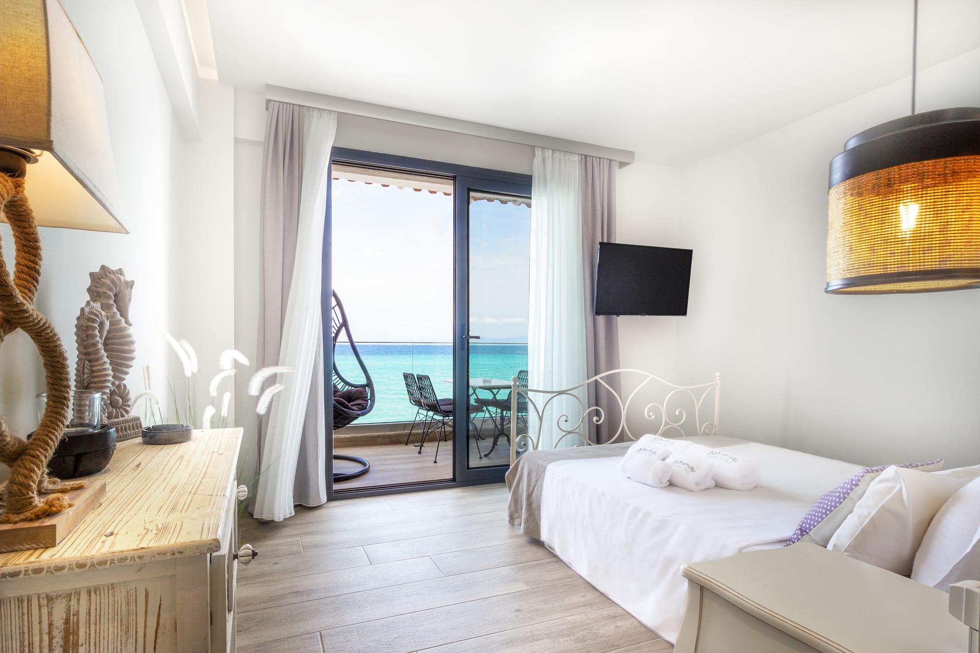 Open Space Apartment with Sea View