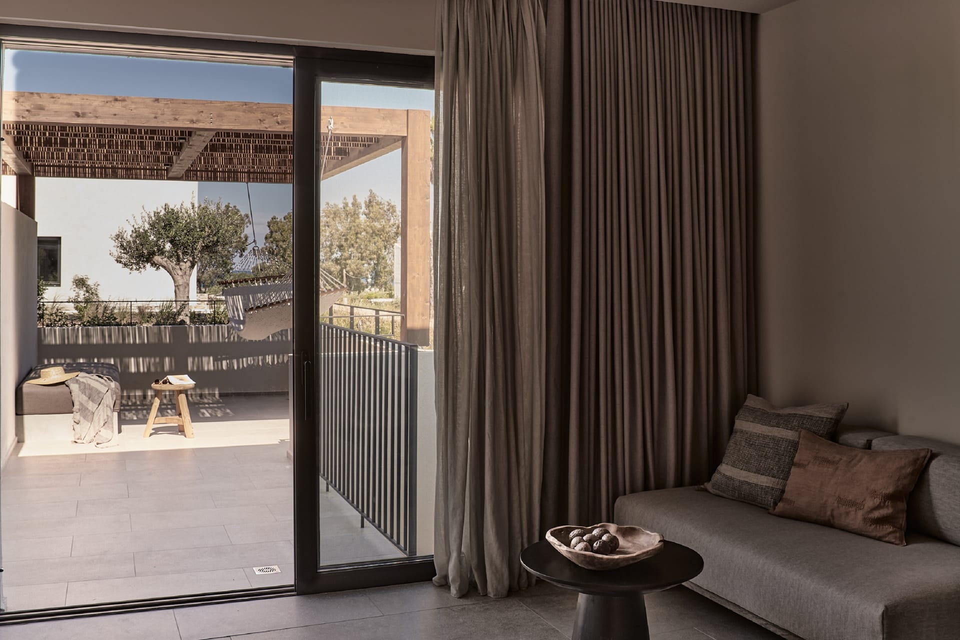Theros All Suite Hotel - JSUIRG - 4