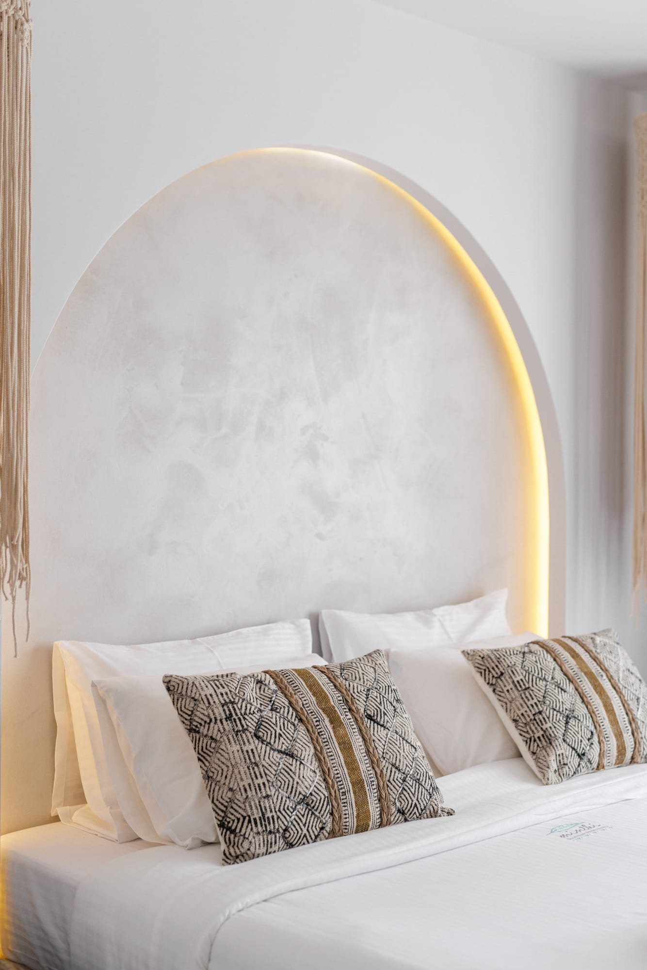 Amalthia Luxury Suites - DLXSUI - 10