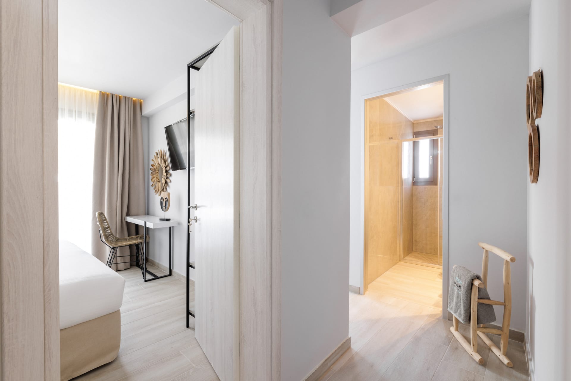 Amalthia Luxury Suites - DLXSUI - 12