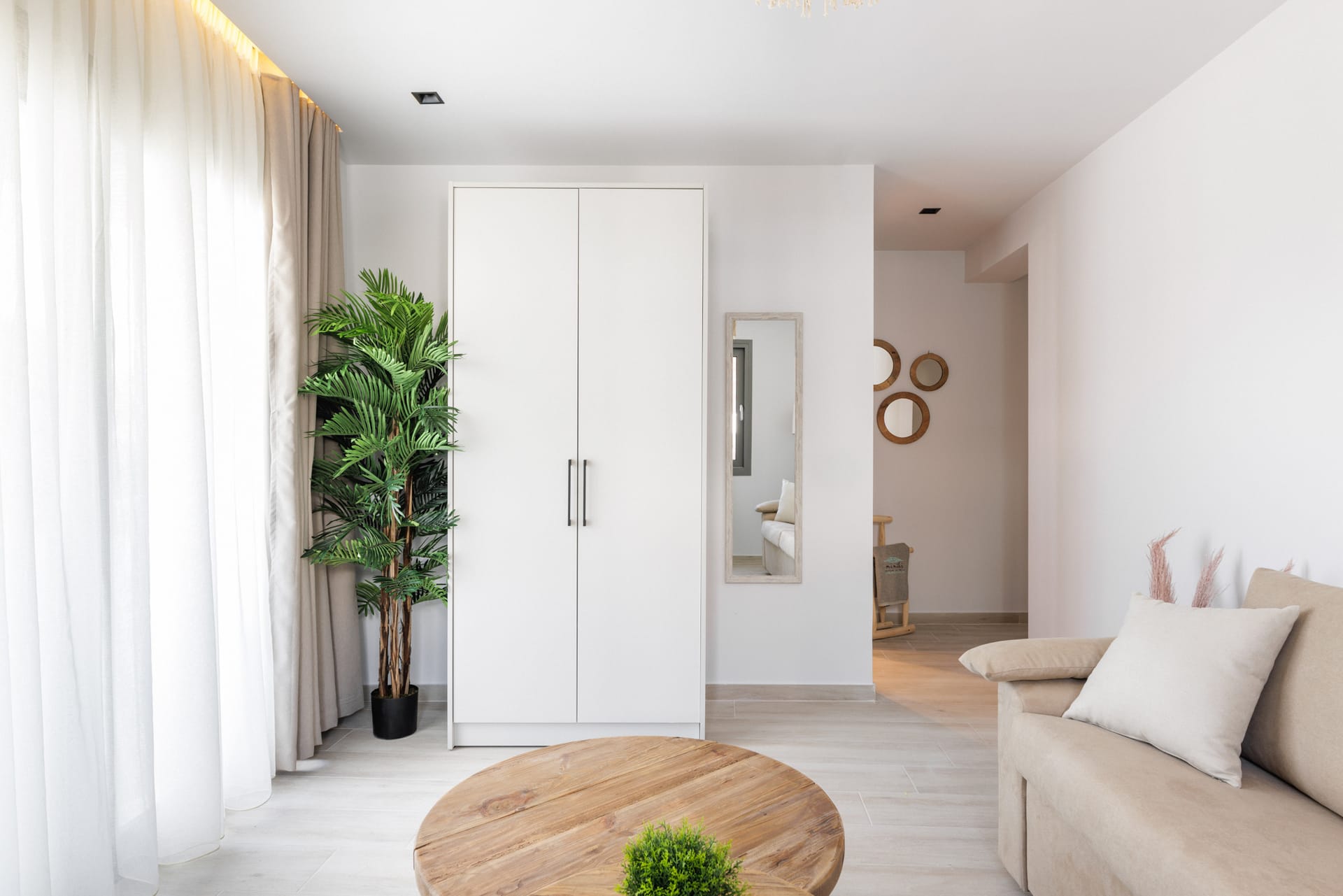 Amalthia Luxury Suites - DLXSUI - 16