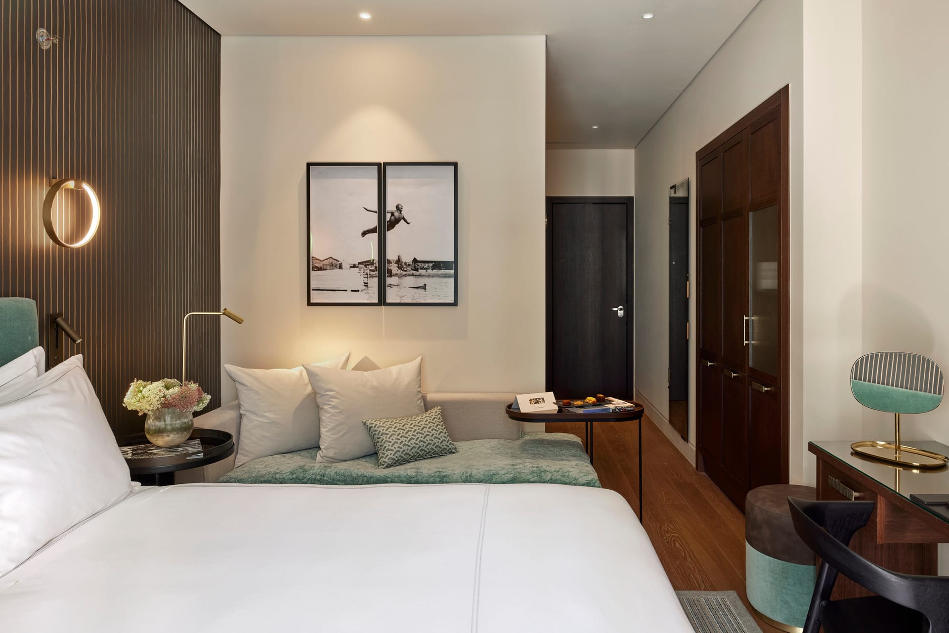 Executive Courtyard Room