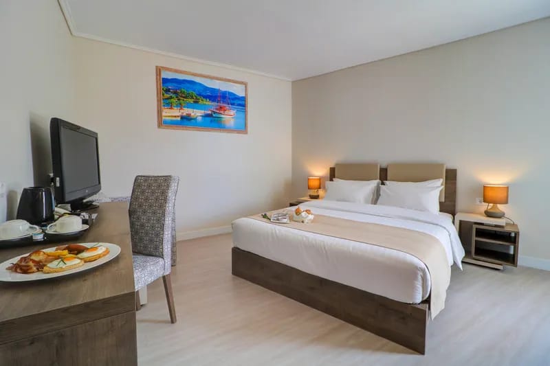 Superior Side Sea View Room