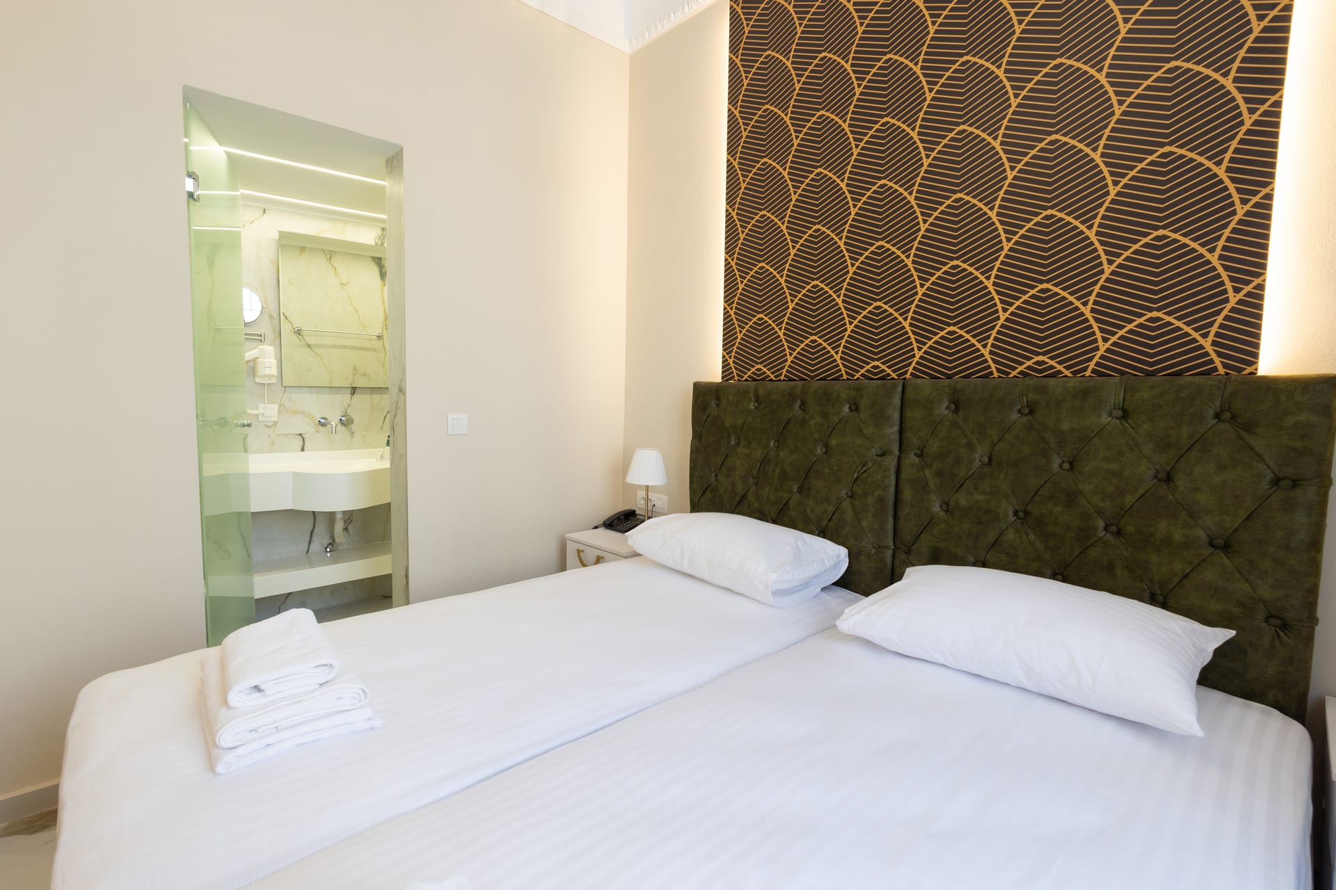 Modern Revival Luxury Hotel - DOUBLE - 2