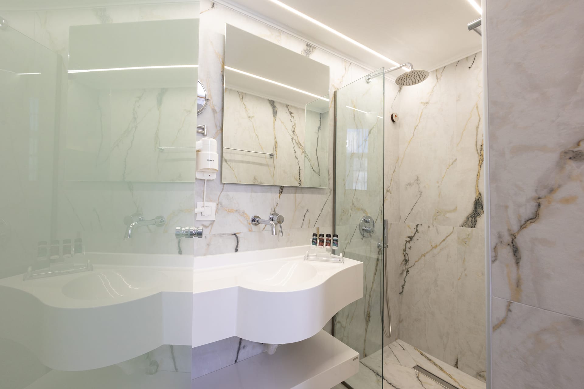 Modern Revival Luxury Hotel - DOUBLE - 3