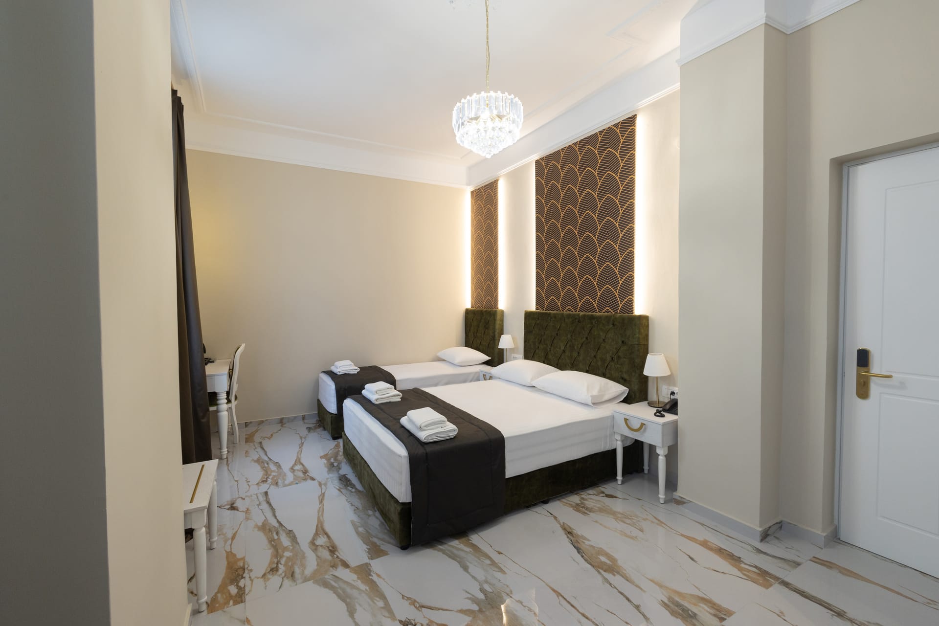 Modern Revival Luxury Hotel - TRIPLE - 1