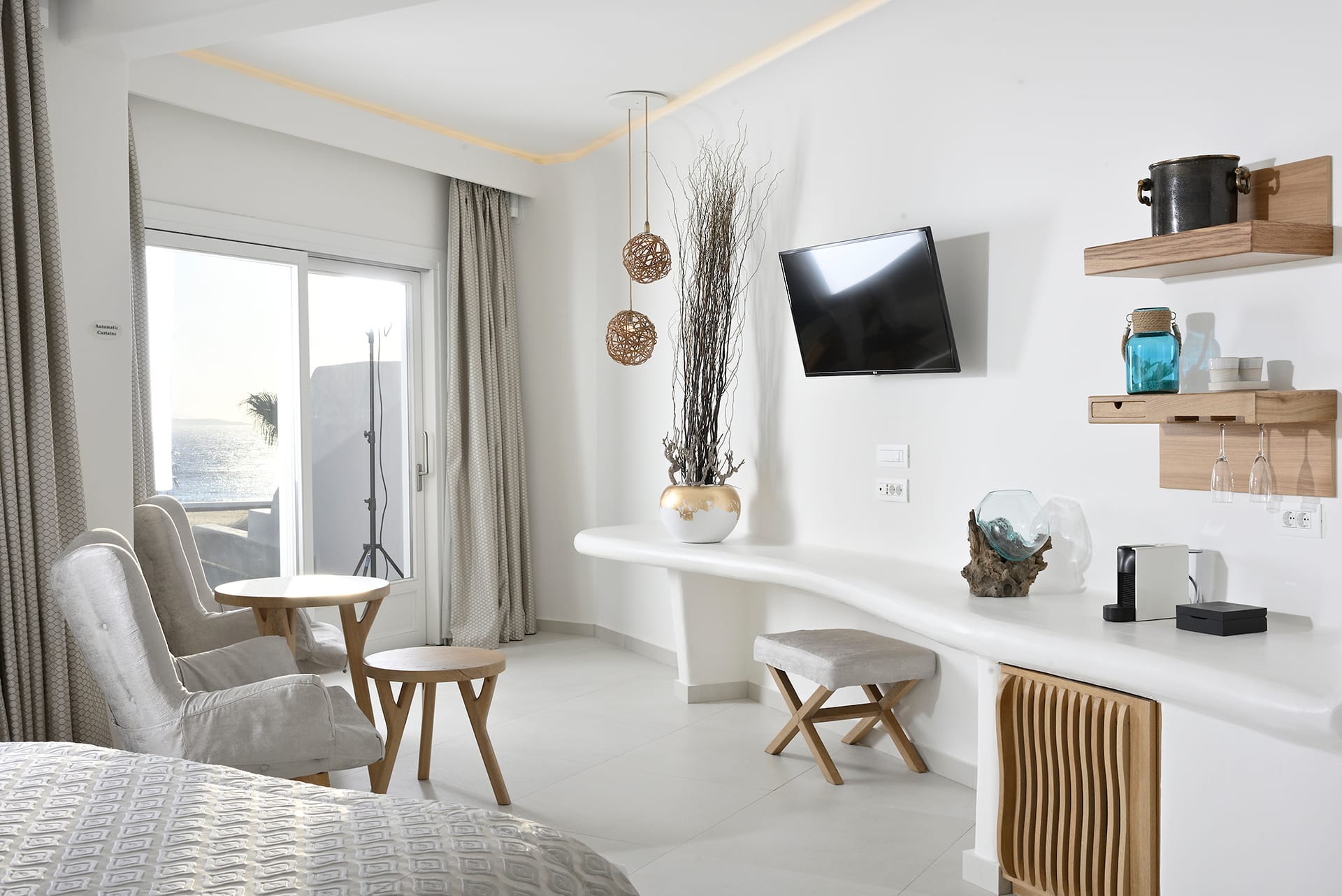 Exclusive Suite with Private Pool [Side Sea View]