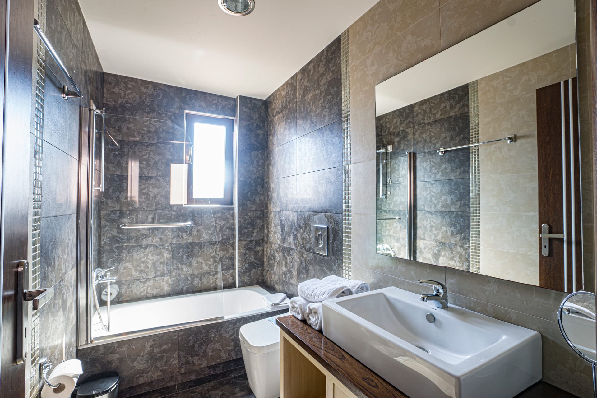 Golden Bay Suites - SUPGSV - 4