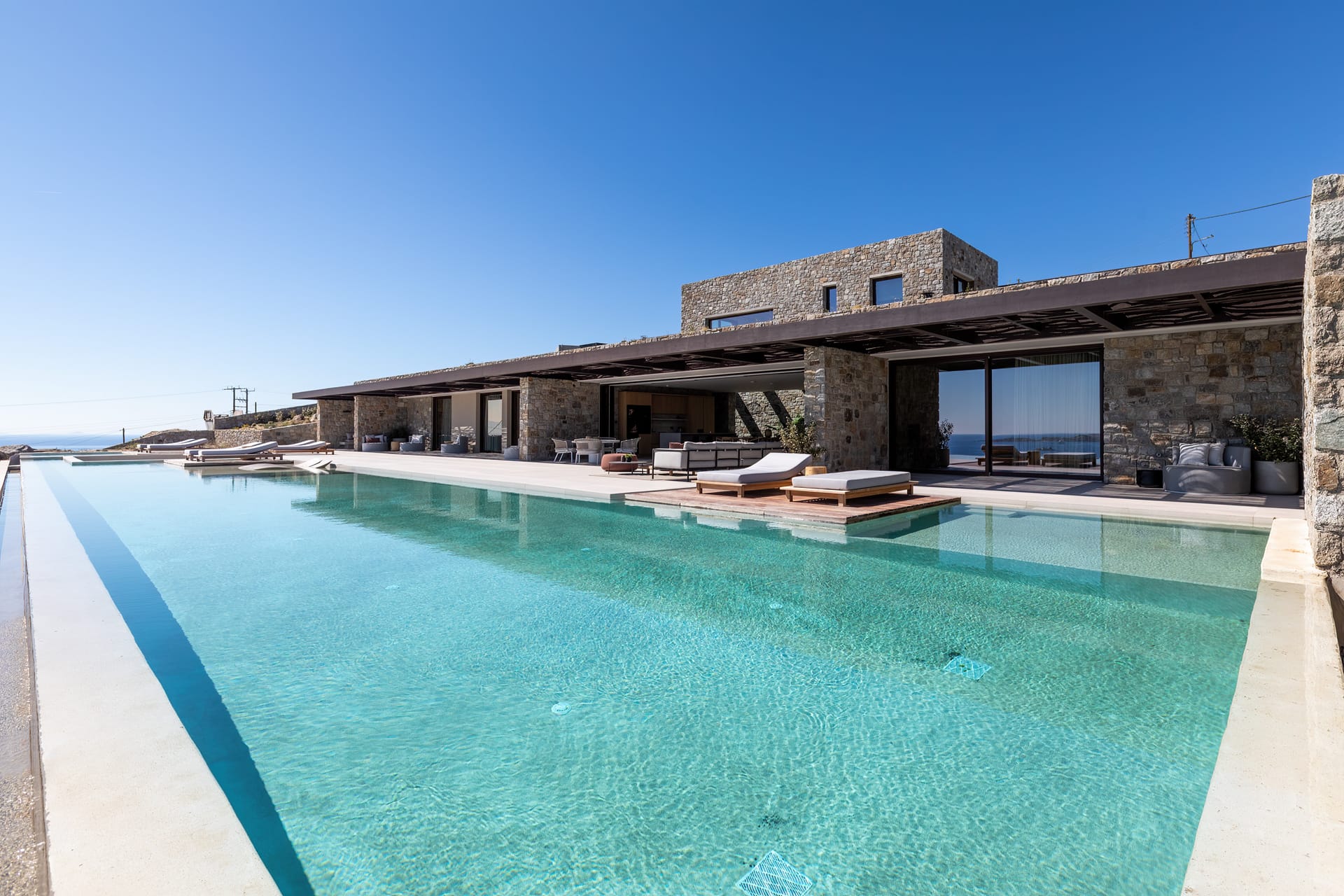 UTOPIA ESTATE