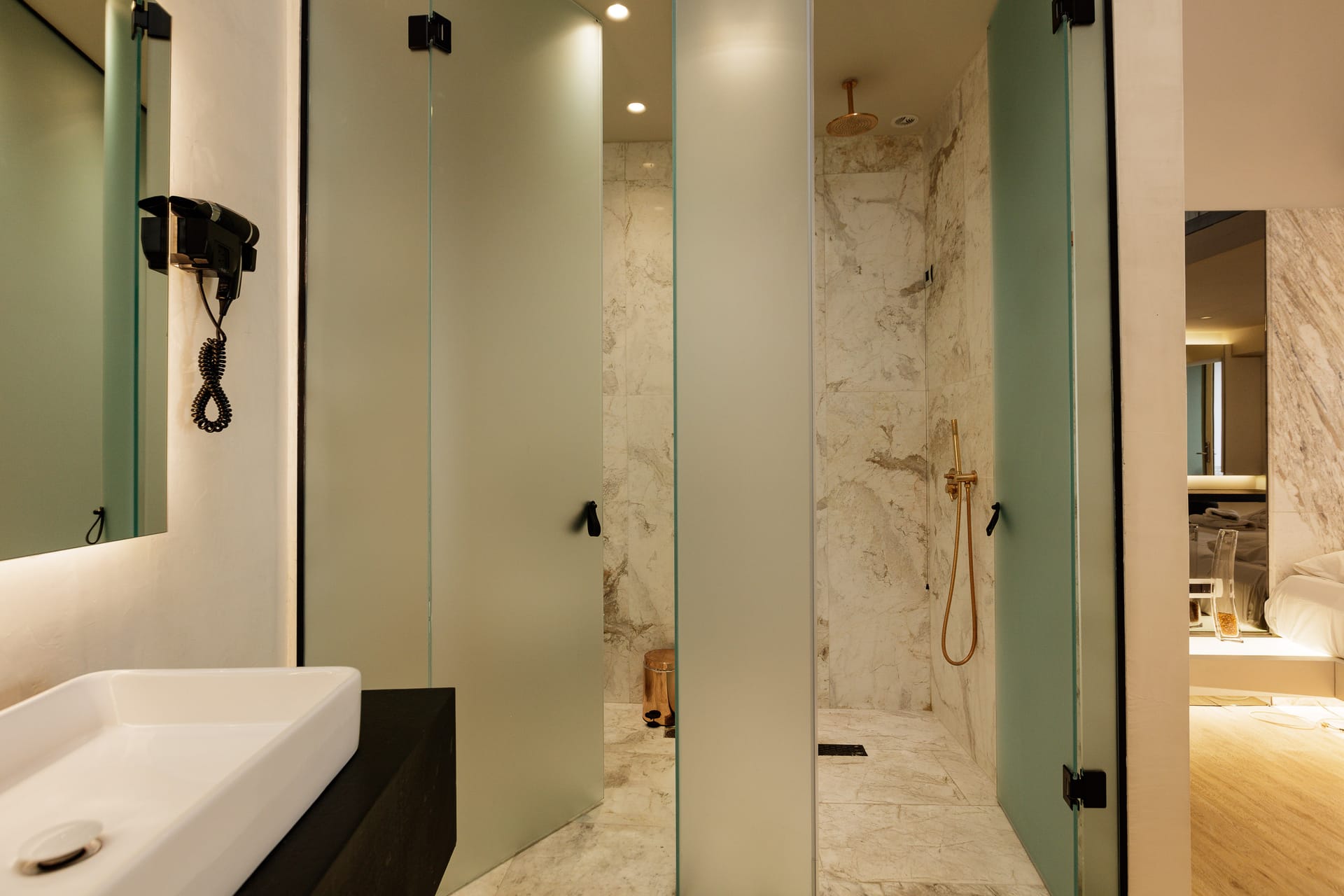 Kahlua Sea View Suites - SPLIT - 9